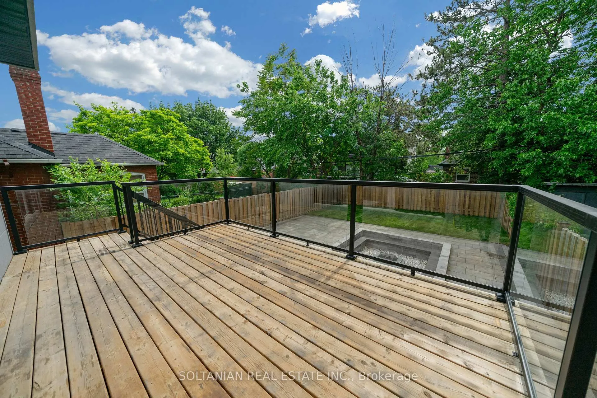 Photo 26 of 24 Fairside Avenue, Toronto, Danforth Village-East York — HOMEH