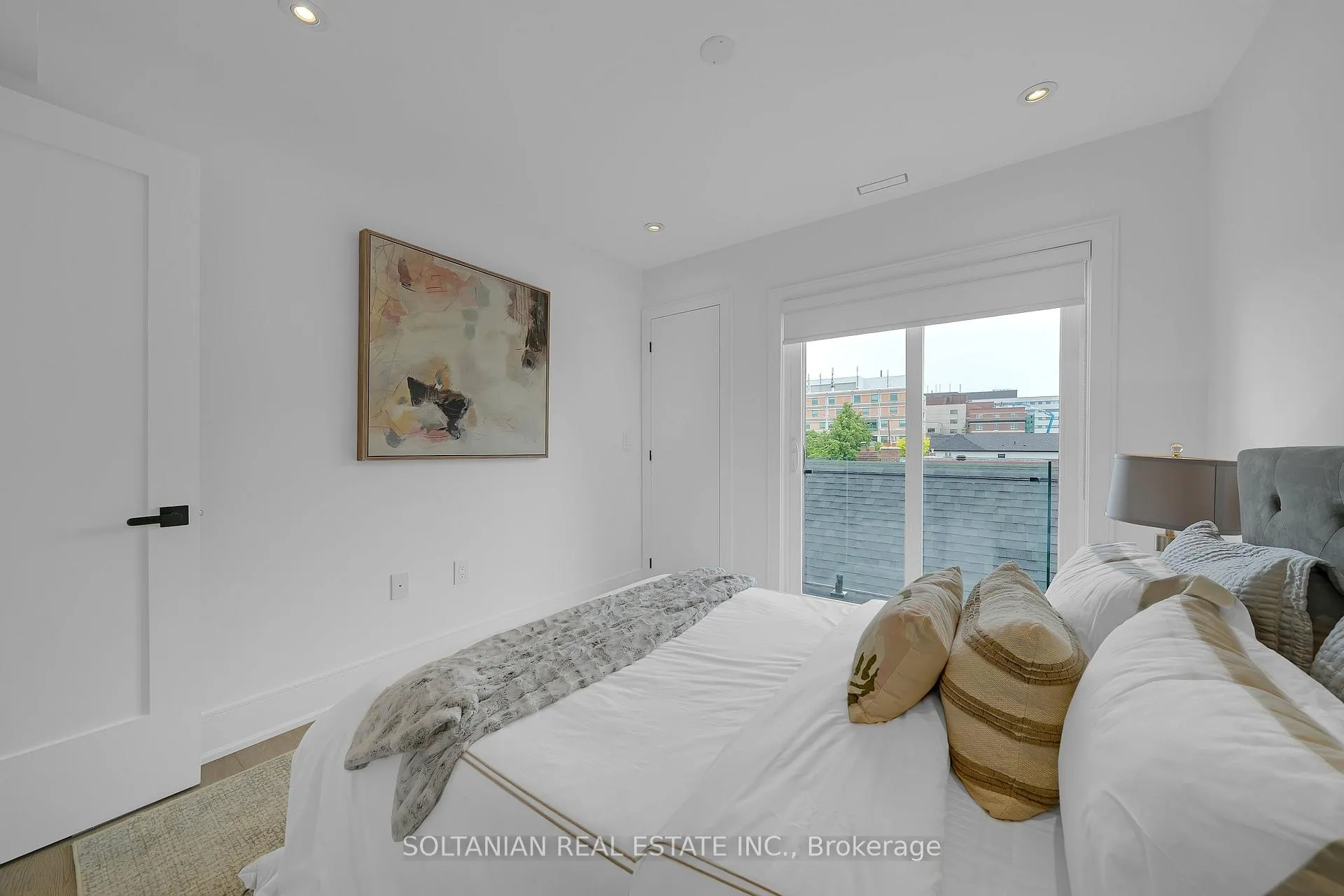 Photo 42 of 24 Fairside Avenue, Toronto, Danforth Village-East York — HOMEH