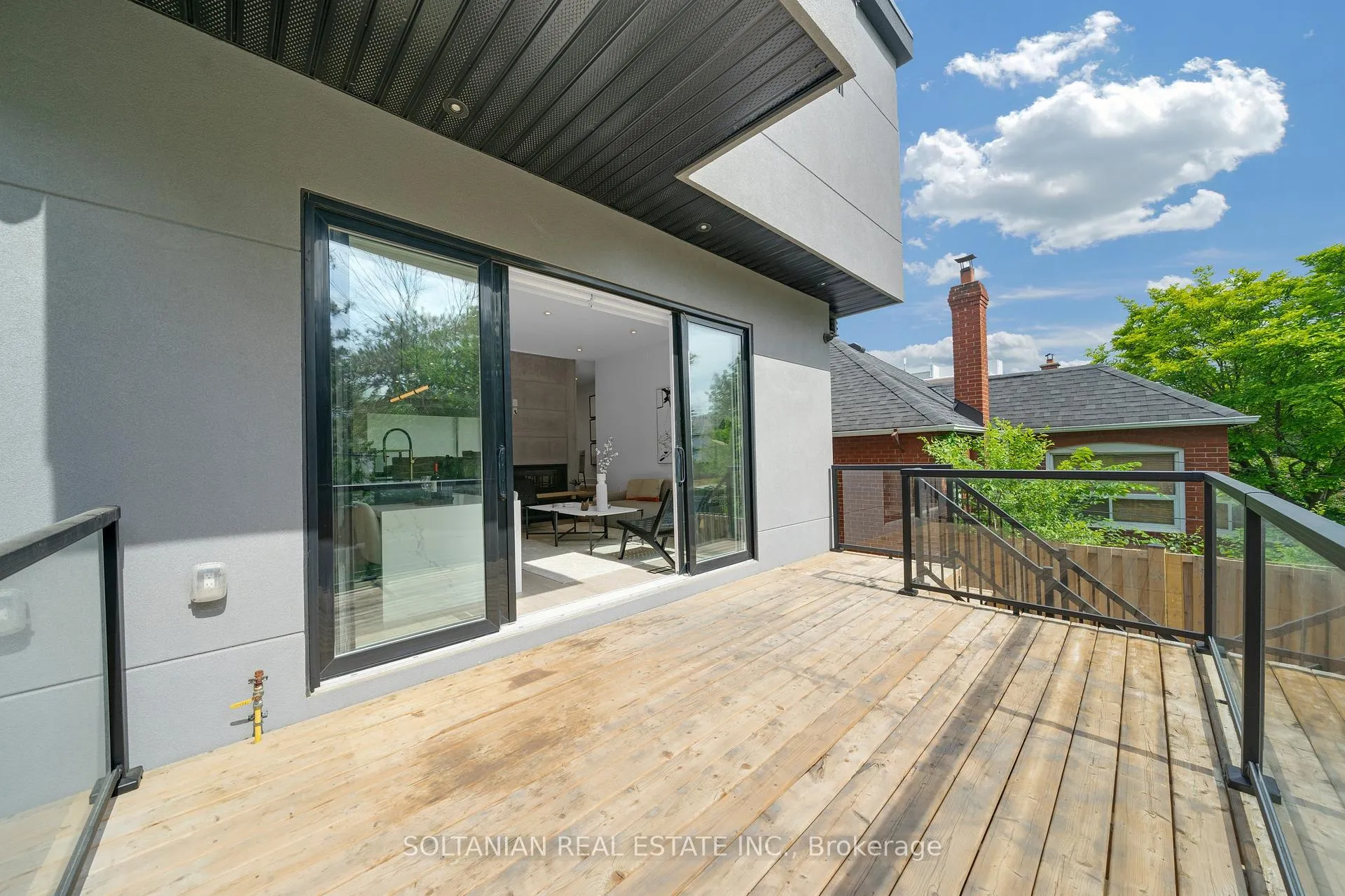 Photo 72 of 24 Fairside Avenue, Toronto, Danforth Village-East York — HOMEH