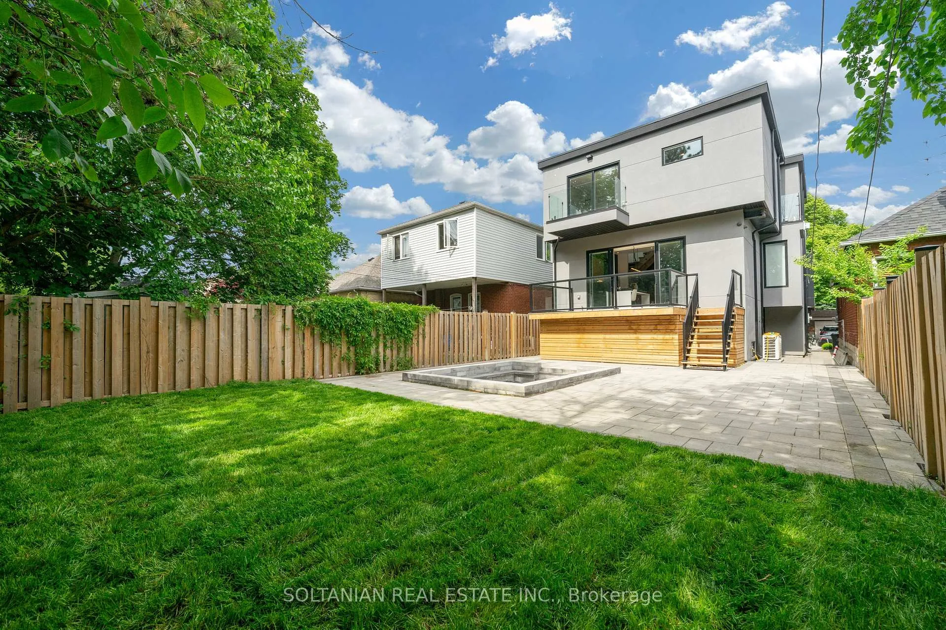 Photo 73 of 24 Fairside Avenue, Toronto, Danforth Village-East York — HOMEH
