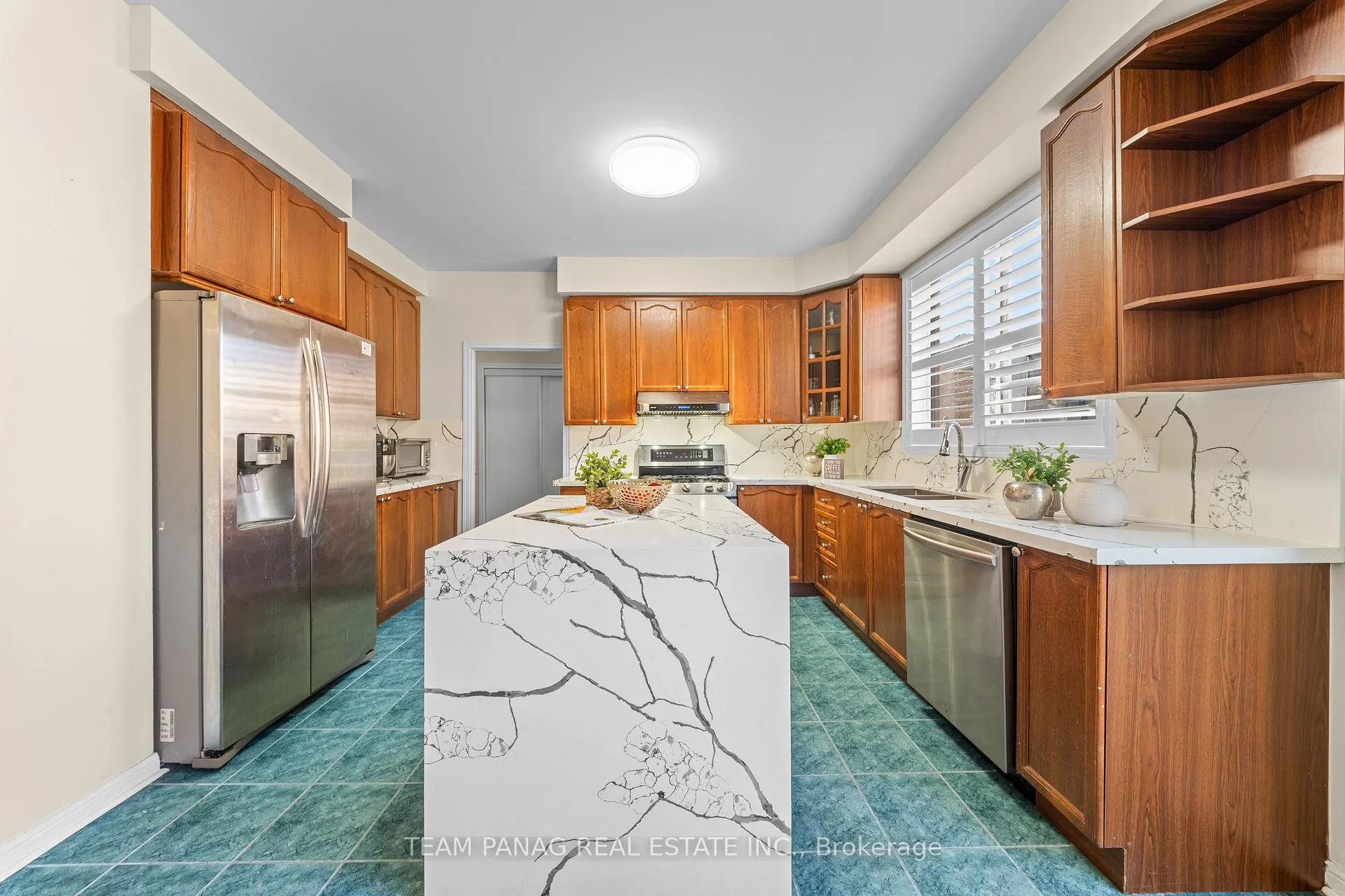 Photo 18 of 20 Binnery Drive, Brampton, Vales of Castlemore — HOMEH