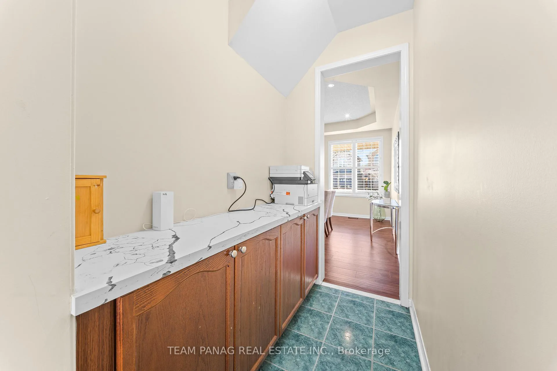 Photo 23 of 20 Binnery Drive, Brampton, Vales of Castlemore — HOMEH