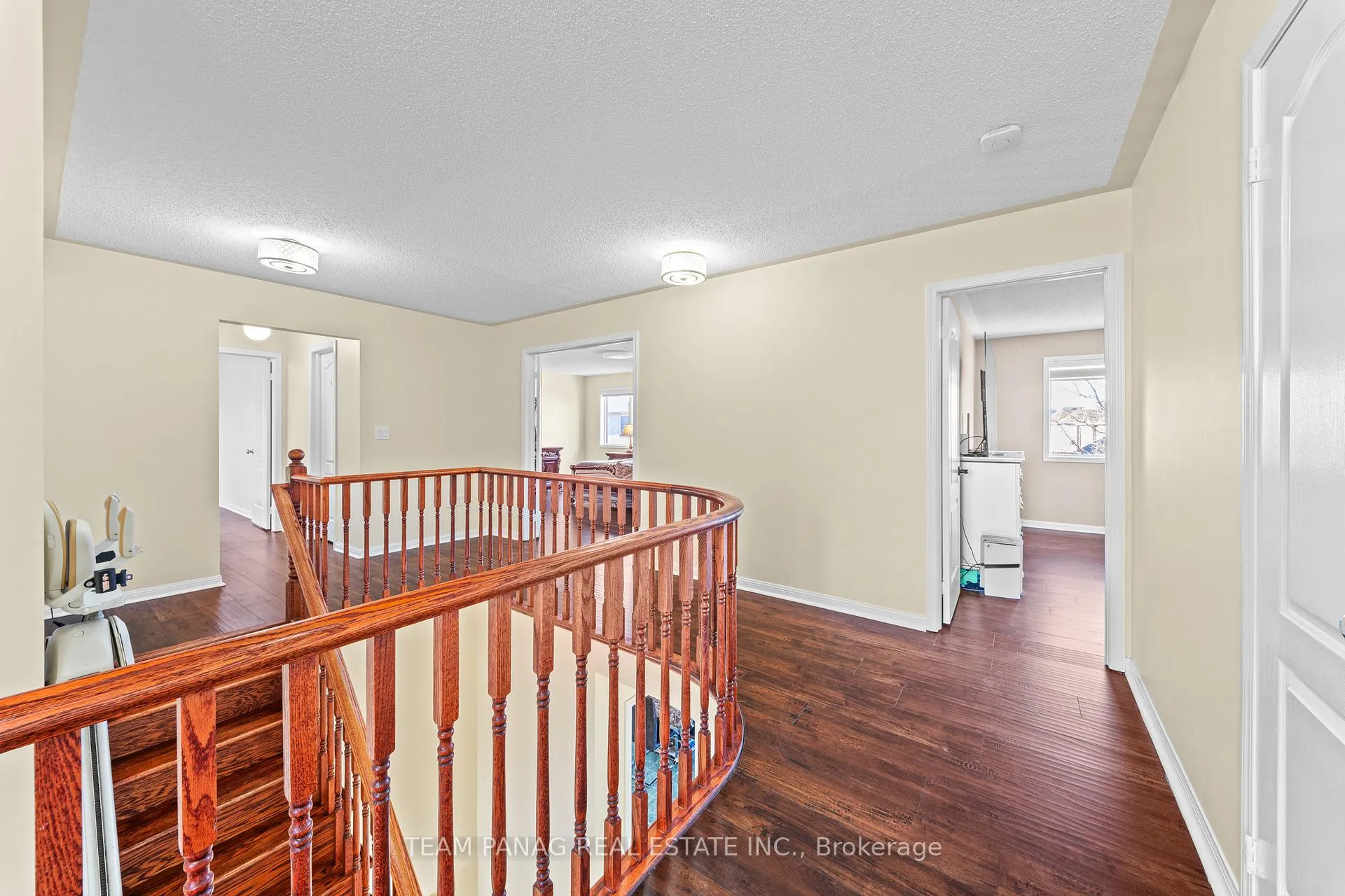 Photo 29 of 20 Binnery Drive, Brampton, Vales of Castlemore — HOMEH