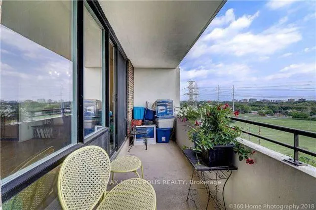 Photo 5 of Unit 811, 101 Prudential Drive, Scarborough, Dorset Park — HOMEH