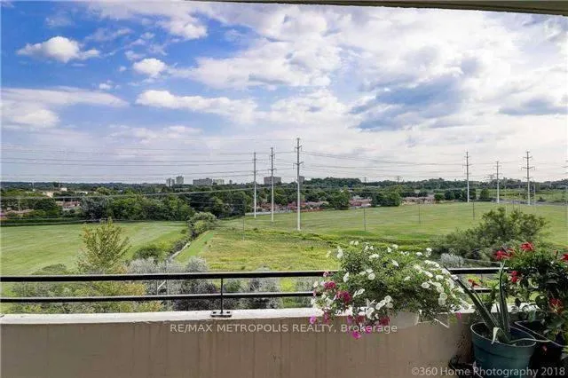 Photo 8 of Unit 811, 101 Prudential Drive, Scarborough, Dorset Park — HOMEH