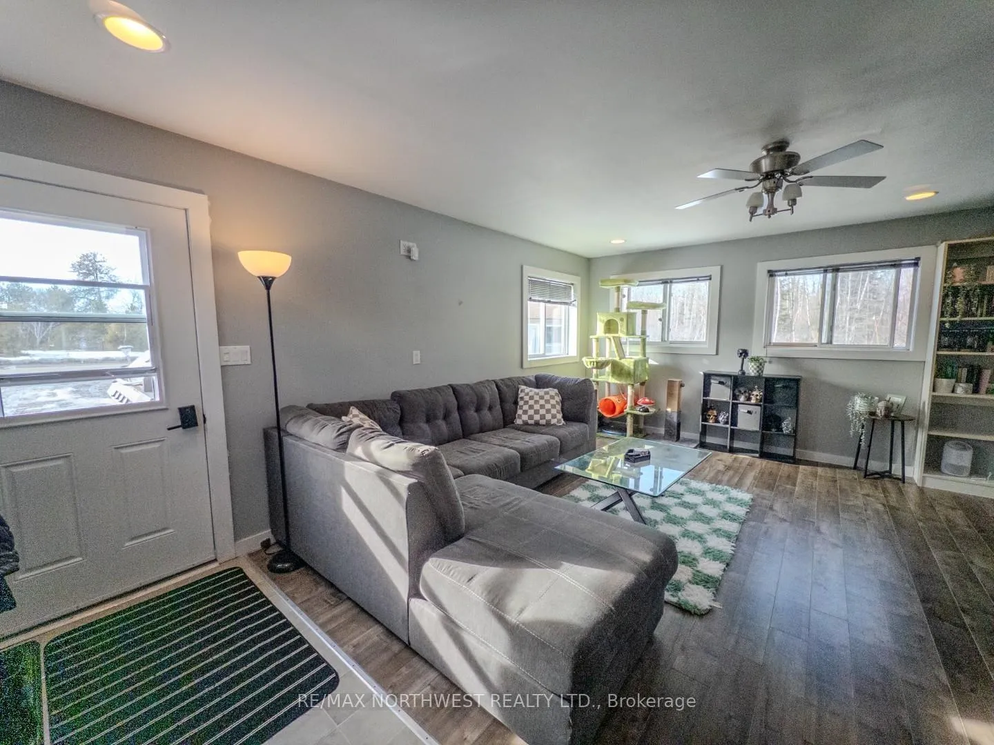 Photo 4 of 5 Tallieu, Kenora, Kenora East — HOMEH