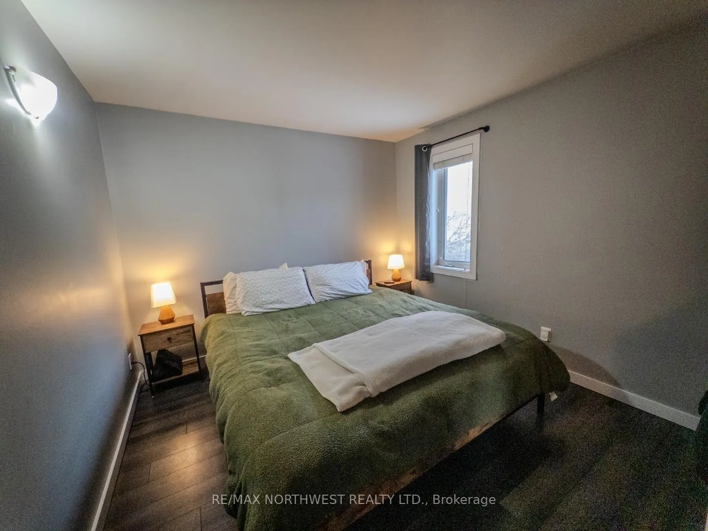 Photo 12 of 5 Tallieu, Kenora, Kenora East — HOMEH