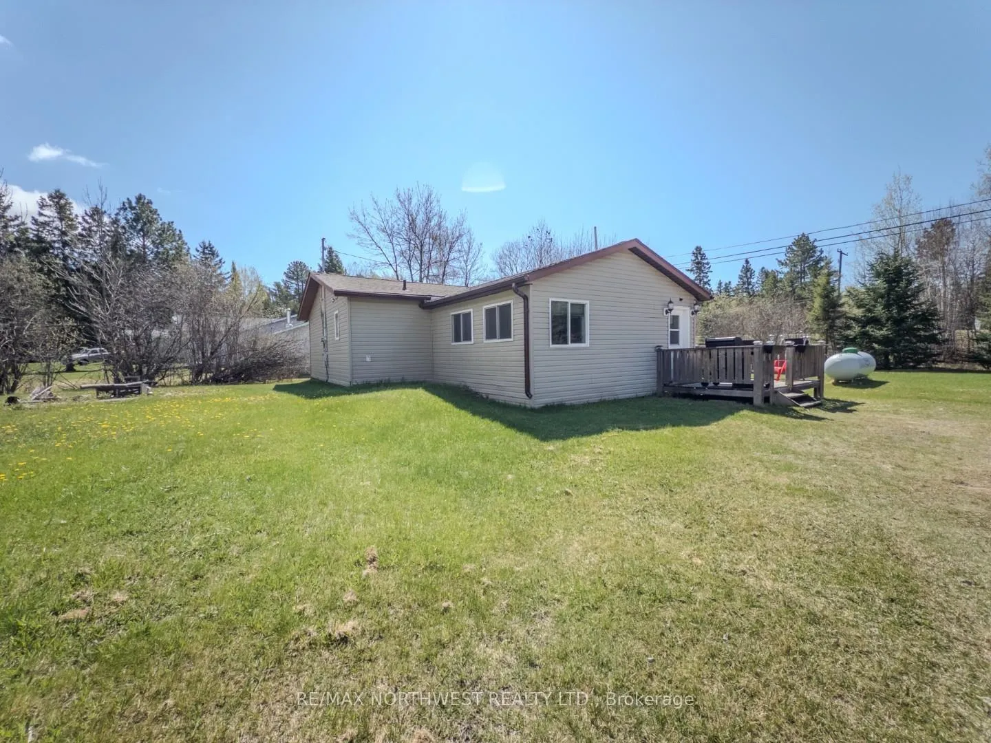 Photo 26 of 5 Tallieu, Kenora, Kenora East — HOMEH
