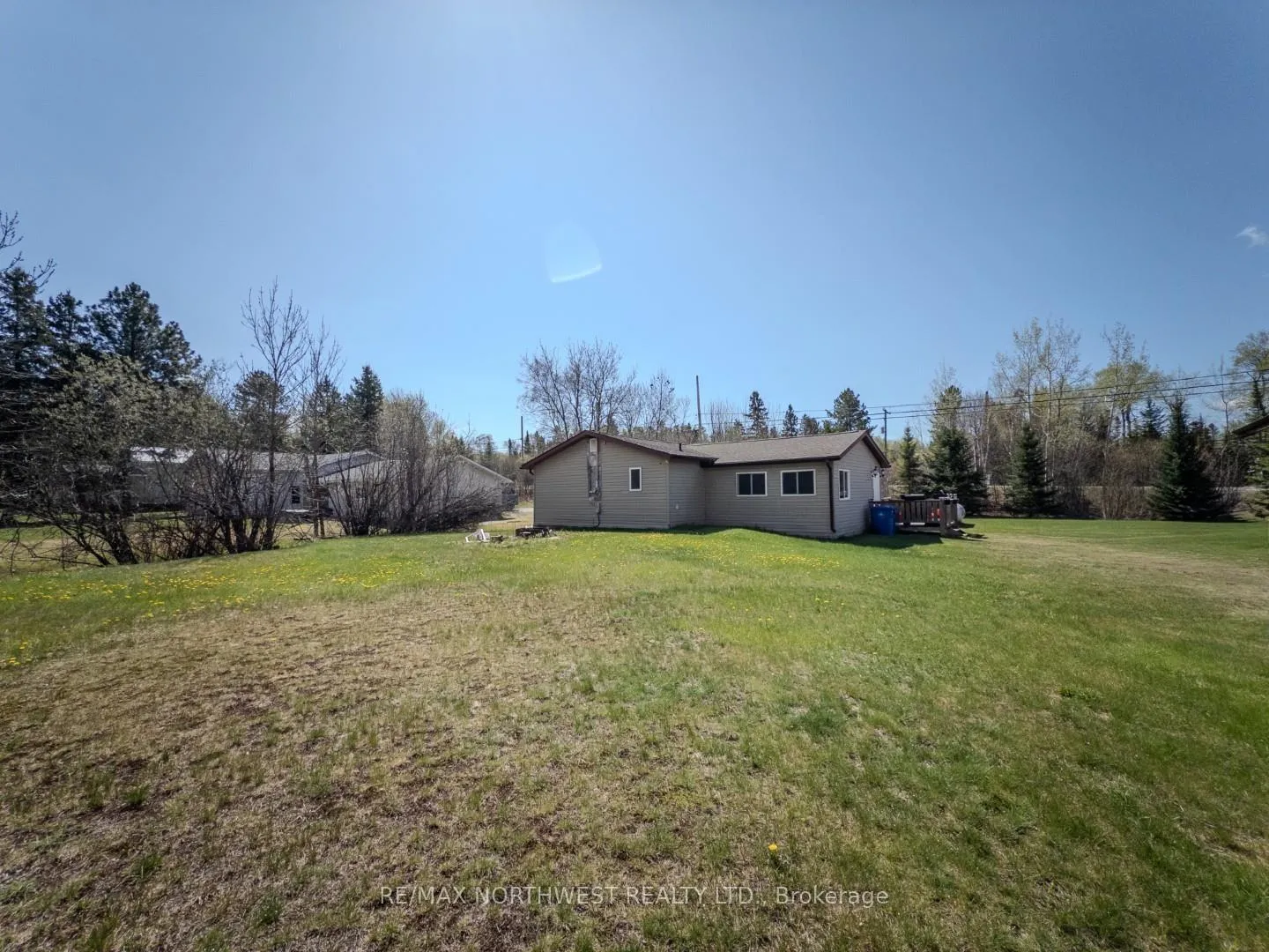 Photo 27 of 5 Tallieu, Kenora, Kenora East — HOMEH