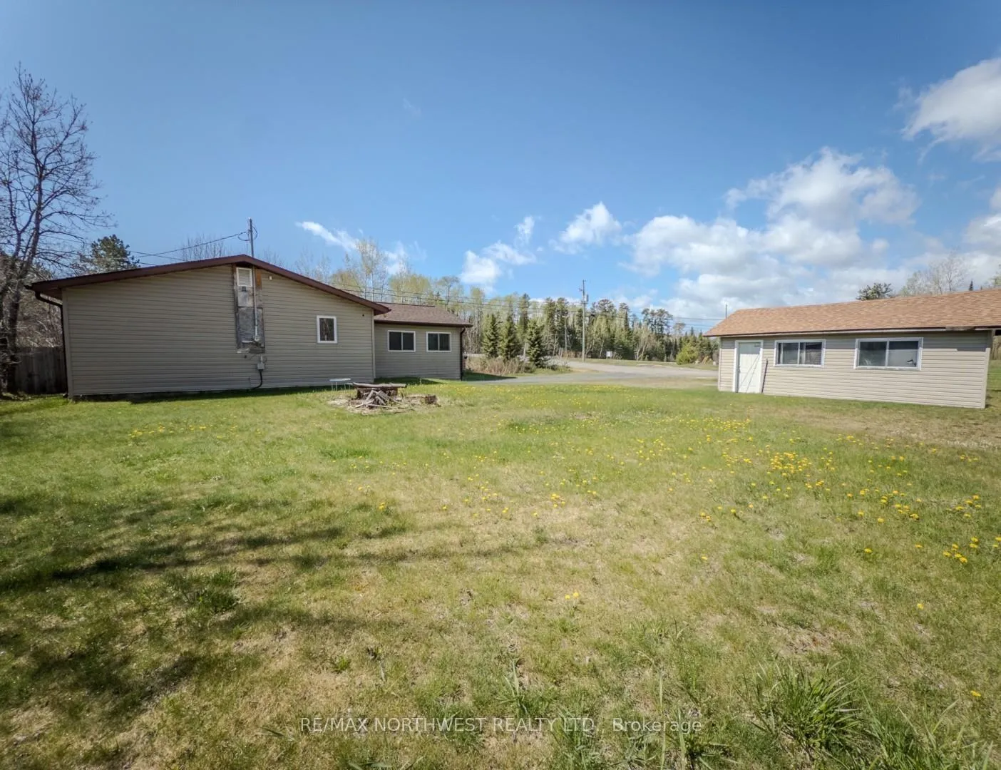Photo 28 of 5 Tallieu, Kenora, Kenora East — HOMEH