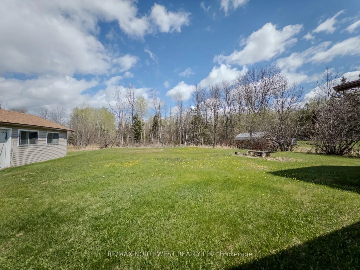Photo 34 of 5 Tallieu, Kenora, Kenora East — HOMEH