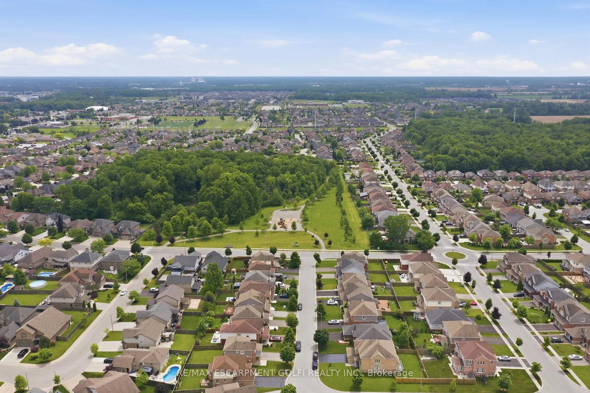Photo 25 of 6414 Dilalla Crescent, Niagara Falls, Forestview — HOMEH