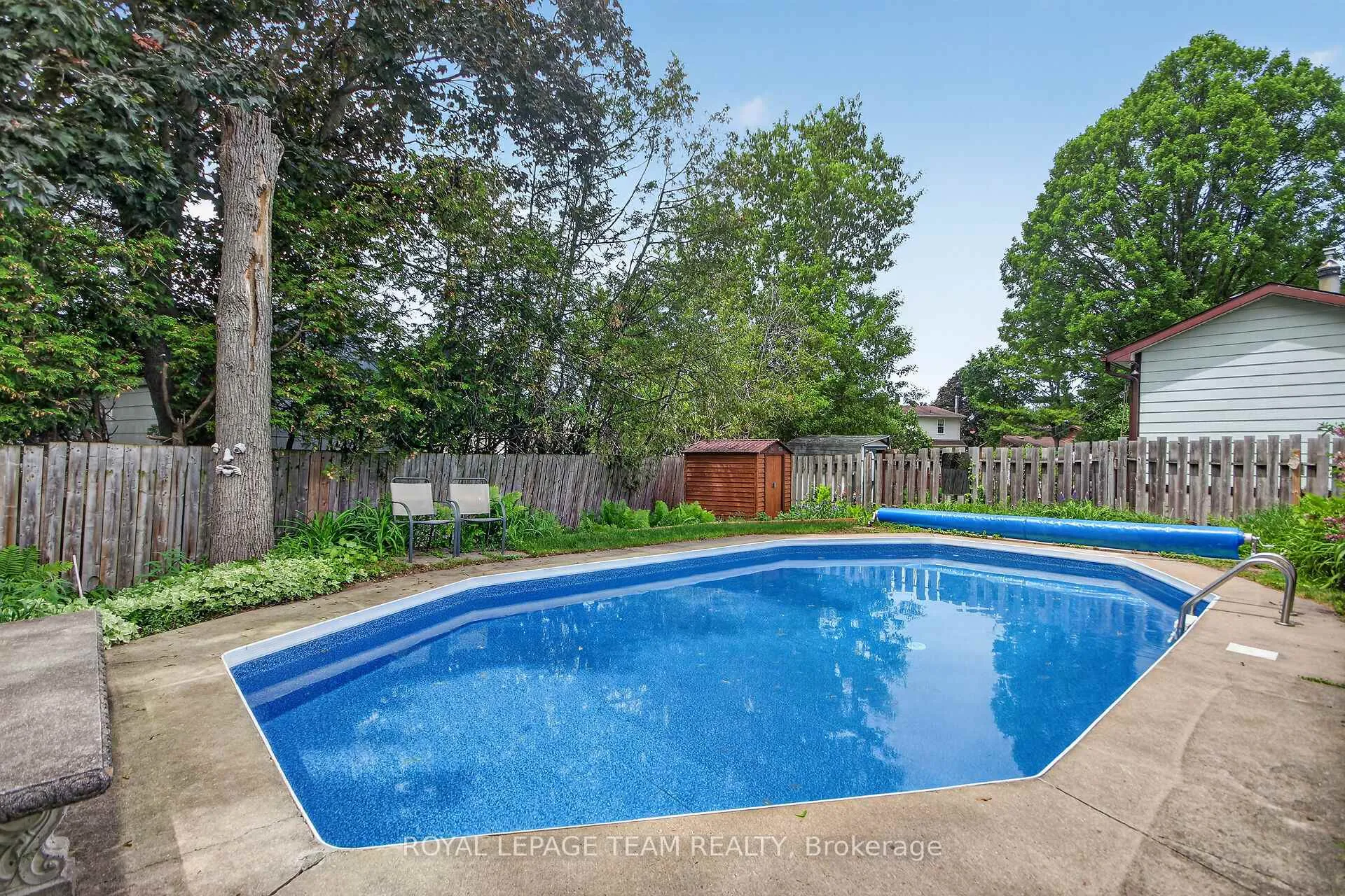 Photo 27 of 71 Dallaire Crescent, Ottawa, Richmond — HOMEH