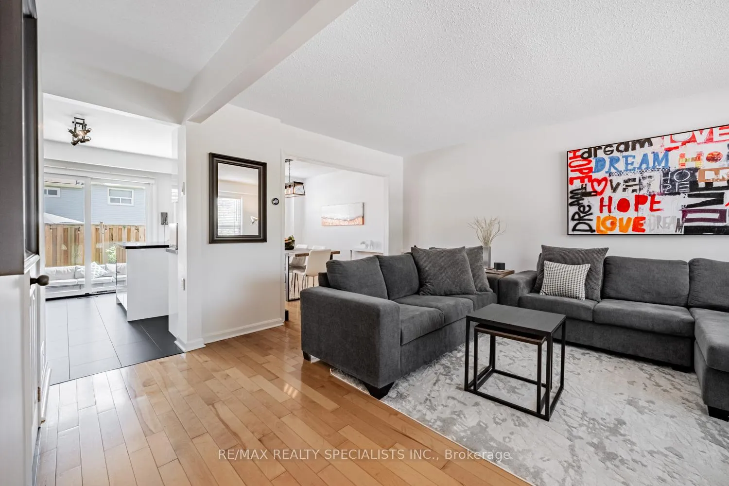 Photo 10 of Unit 13, 1055 Shawnmarr Road, Mississauga, Port Credit — HOMEH