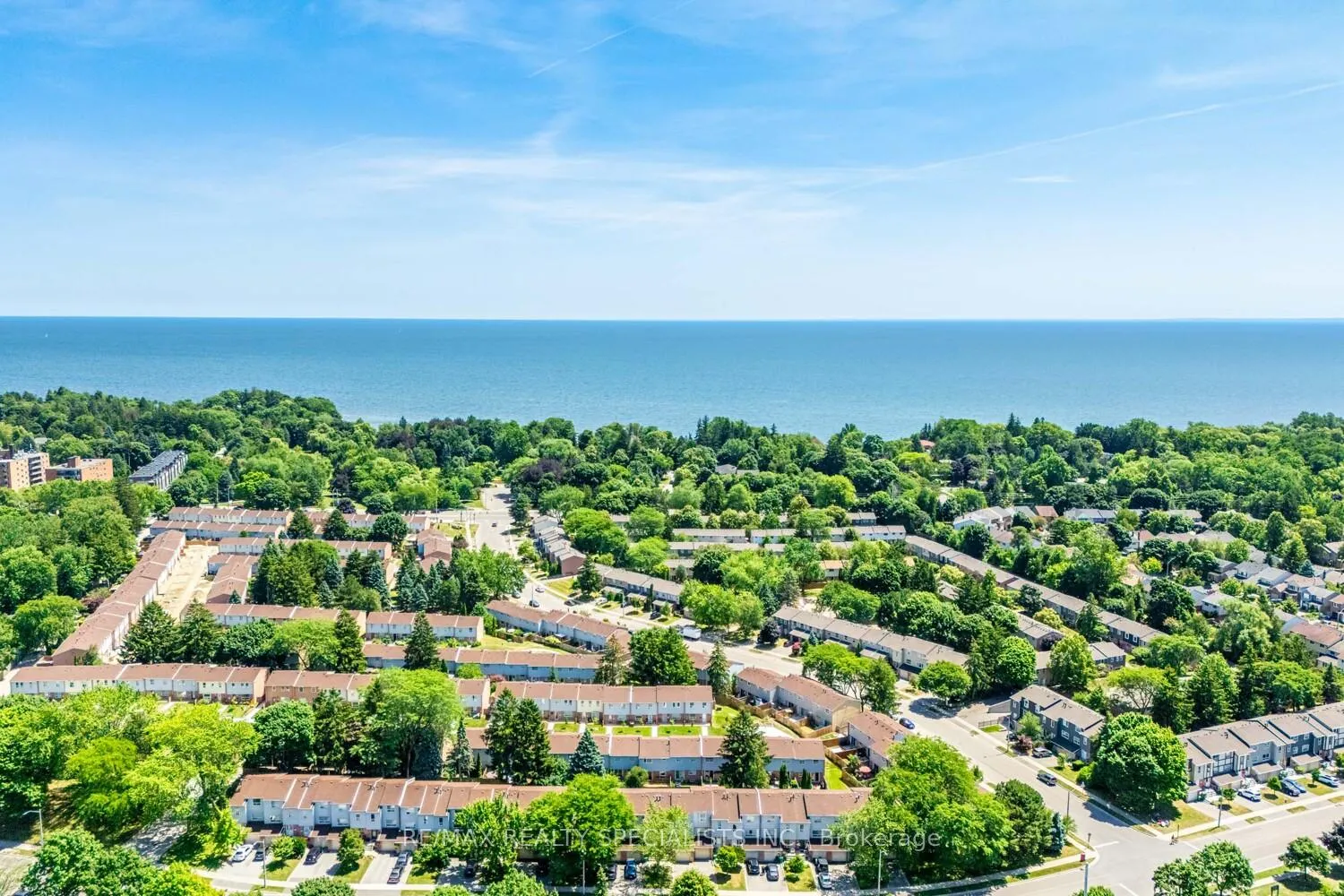Photo 42 of Unit 13, 1055 Shawnmarr Road, Mississauga, Port Credit — HOMEH