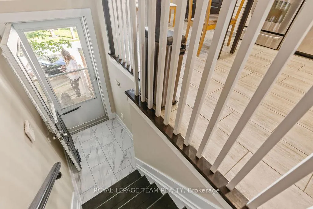 Photo 5 of 295 Gershwin Private, Ottawa, Westcliffe Estates — HOMEH
