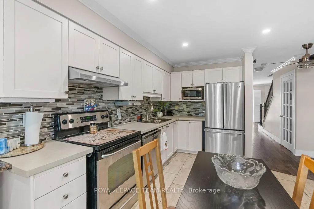 Photo 7 of 295 Gershwin Private, Ottawa, Westcliffe Estates — HOMEH