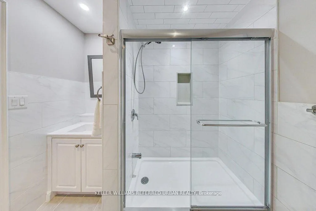 Photo 10 of Unit Main, 43 Northcote Avenue, Toronto, Little Portugal — HOMEH