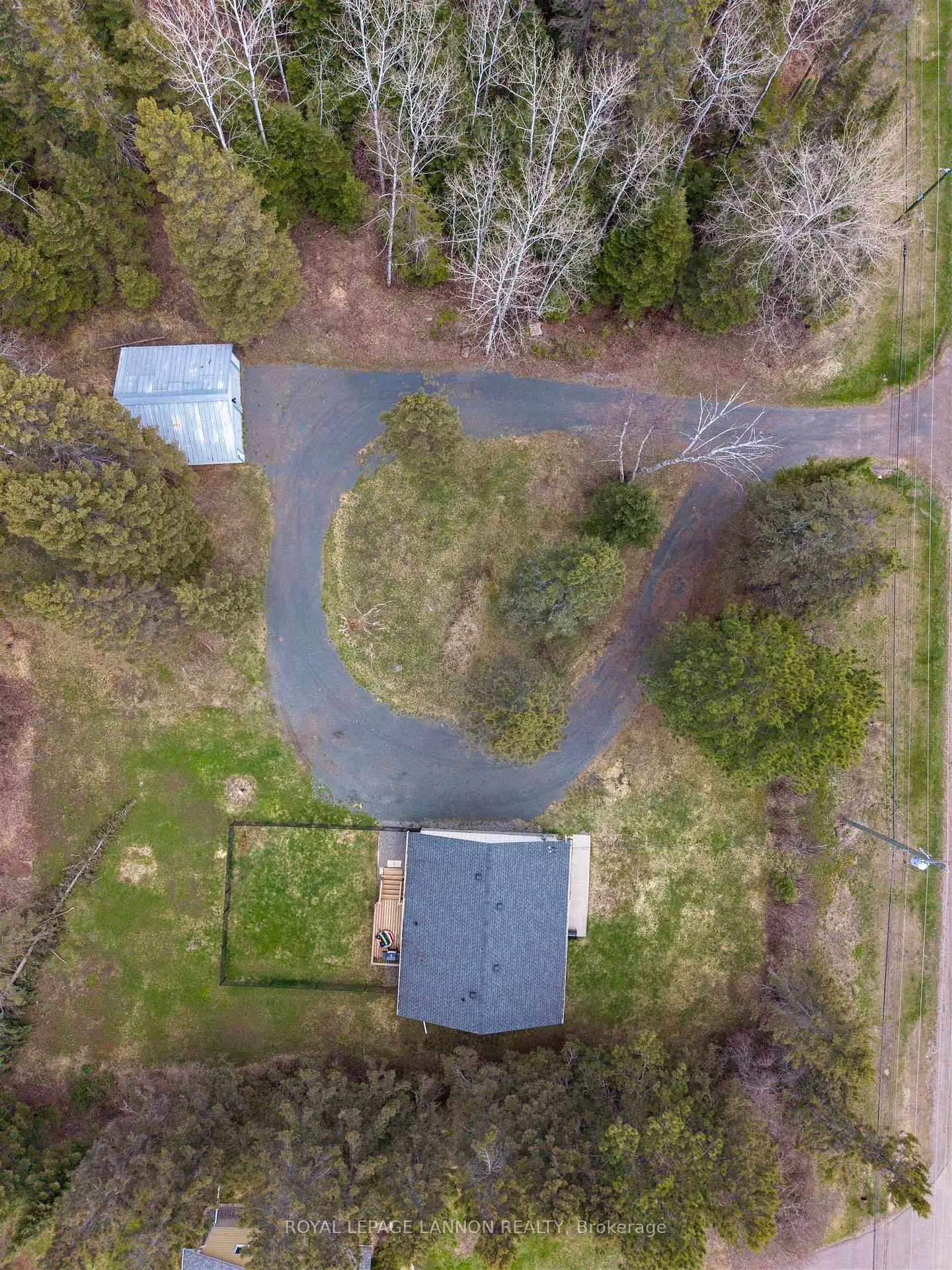 Photo 33 of 2190 Oliver Road, Thunder Bay, McIntyre South — HOMEH
