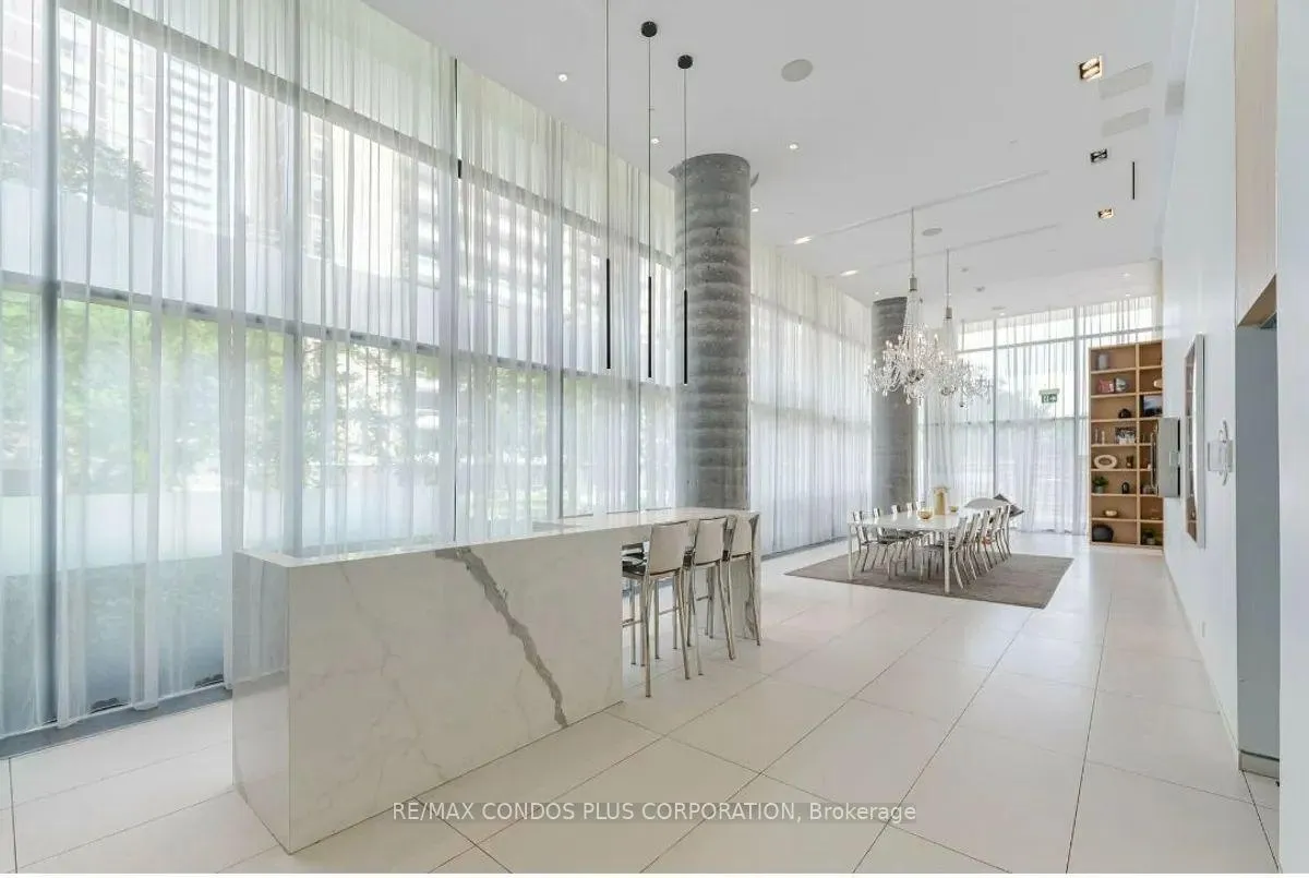 Photo 17 of Unit 1504, 185 Roehampton Avenue, Toronto, Mount Pleasant West — HOMEH