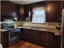 Photo 3 of 49 West 3RD Street, Hamilton, Bonnington — HOMEH