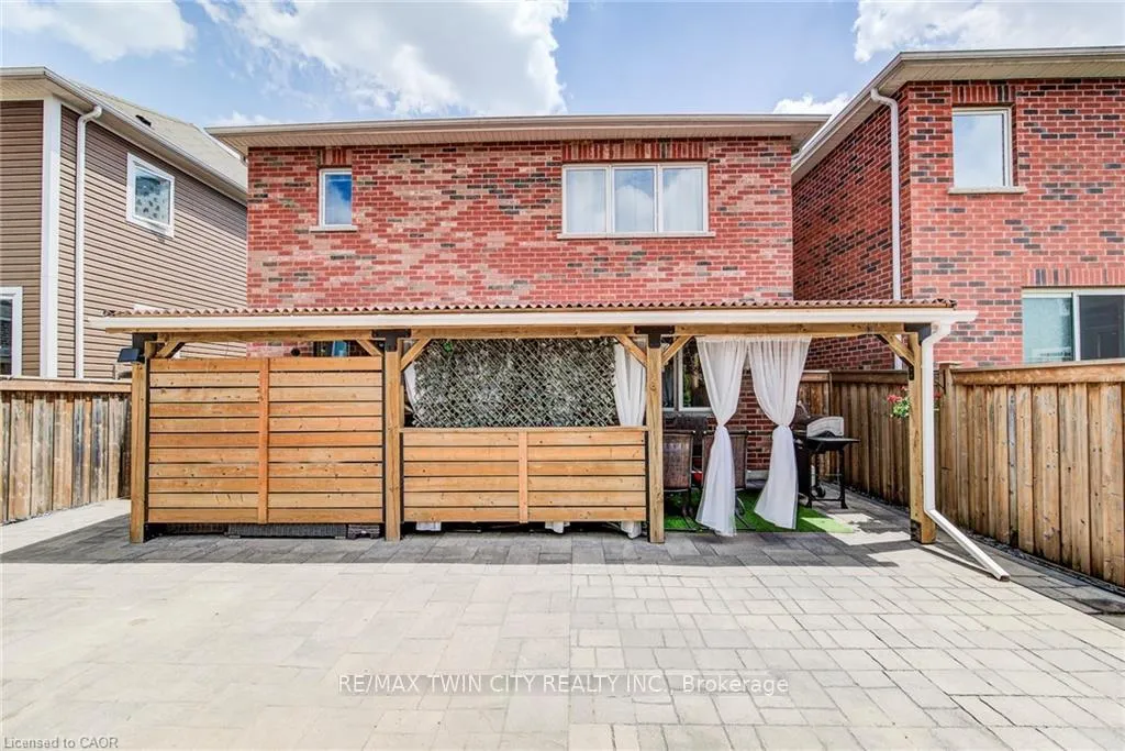 Photo 46 of 231 Falling Green Crescent, Kitchener — HOMEH