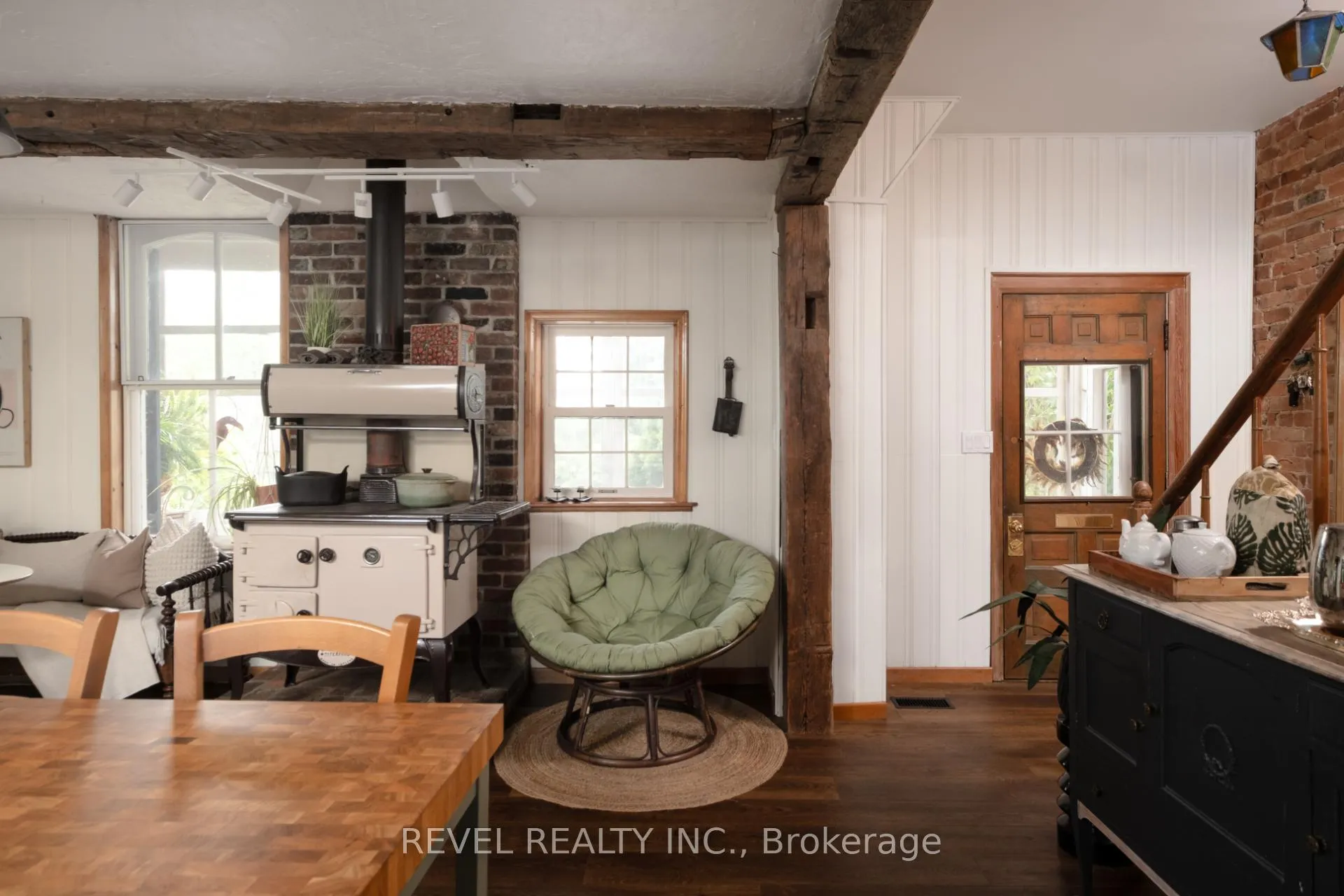 Photo 13 of 14700 Creditview Road, Caledon, Cheltenham — HOMEH