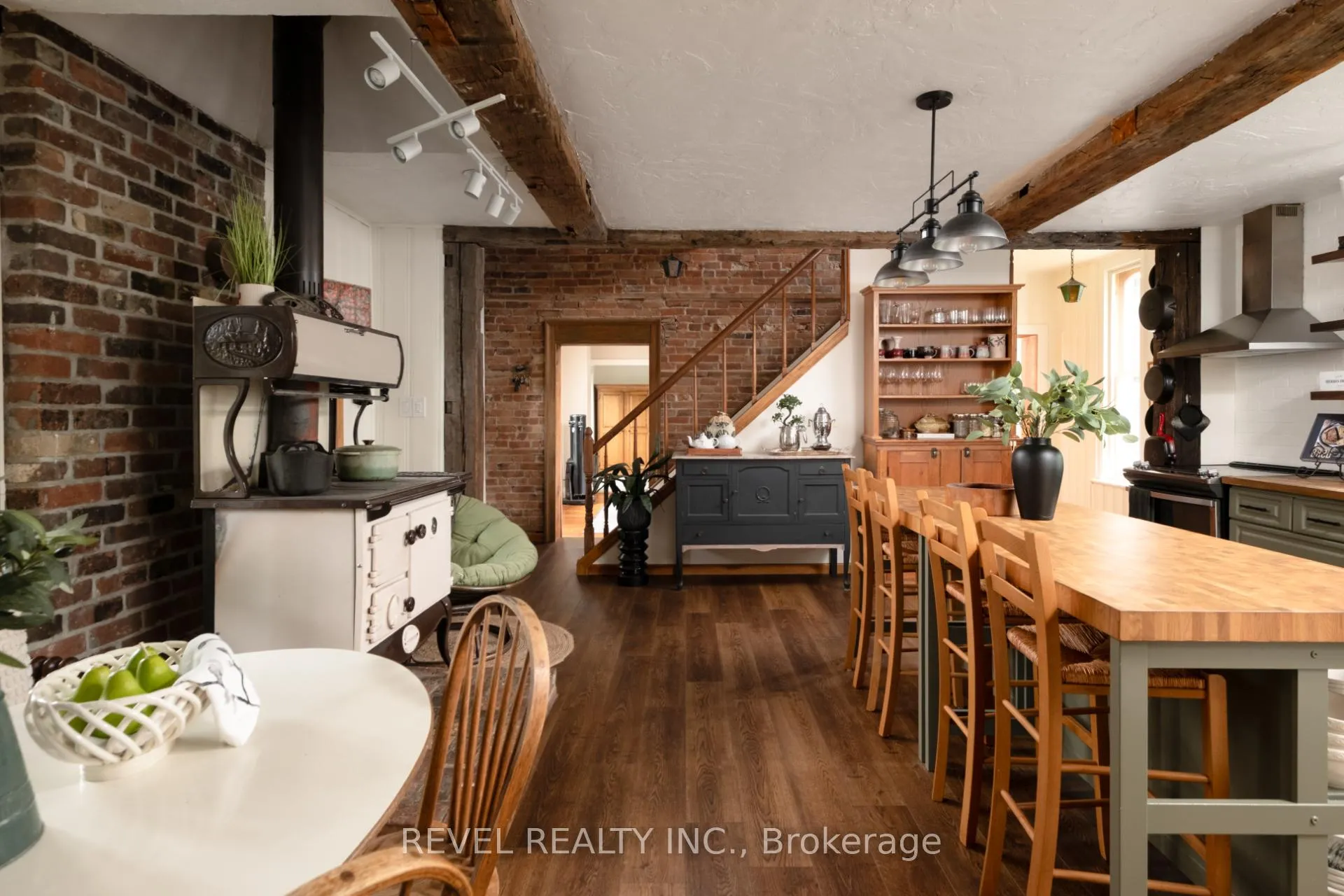 Photo 16 of 14700 Creditview Road, Caledon, Cheltenham — HOMEH