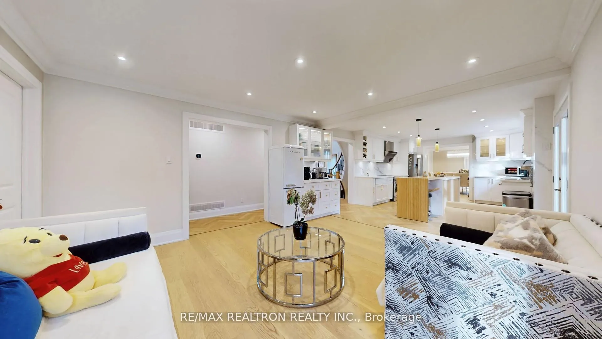 Photo 17 of 1 Whitelaw Court, Markham, Grandview — HOMEH