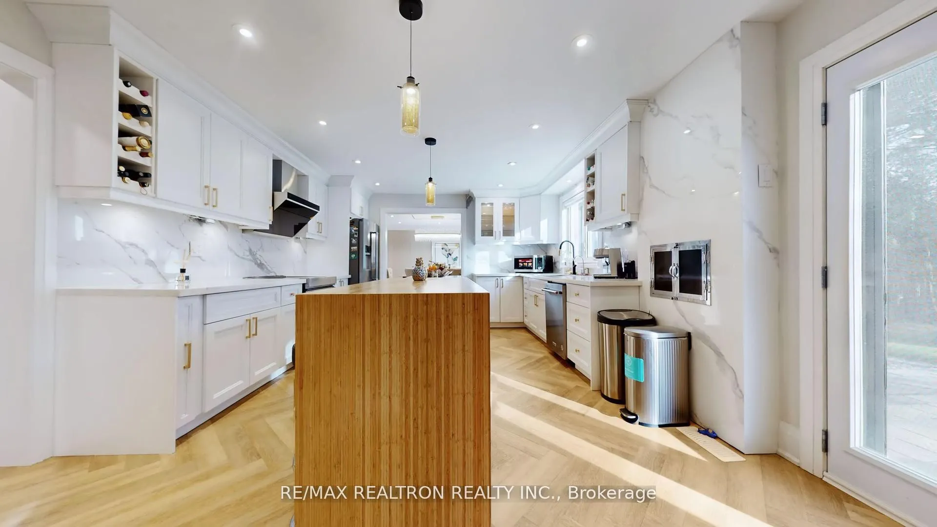 Photo 18 of 1 Whitelaw Court, Markham, Grandview — HOMEH