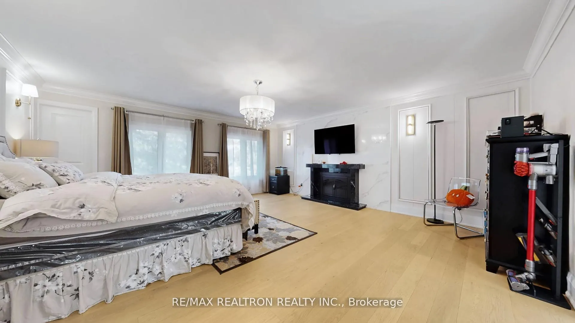 Photo 29 of 1 Whitelaw Court, Markham, Grandview — HOMEH