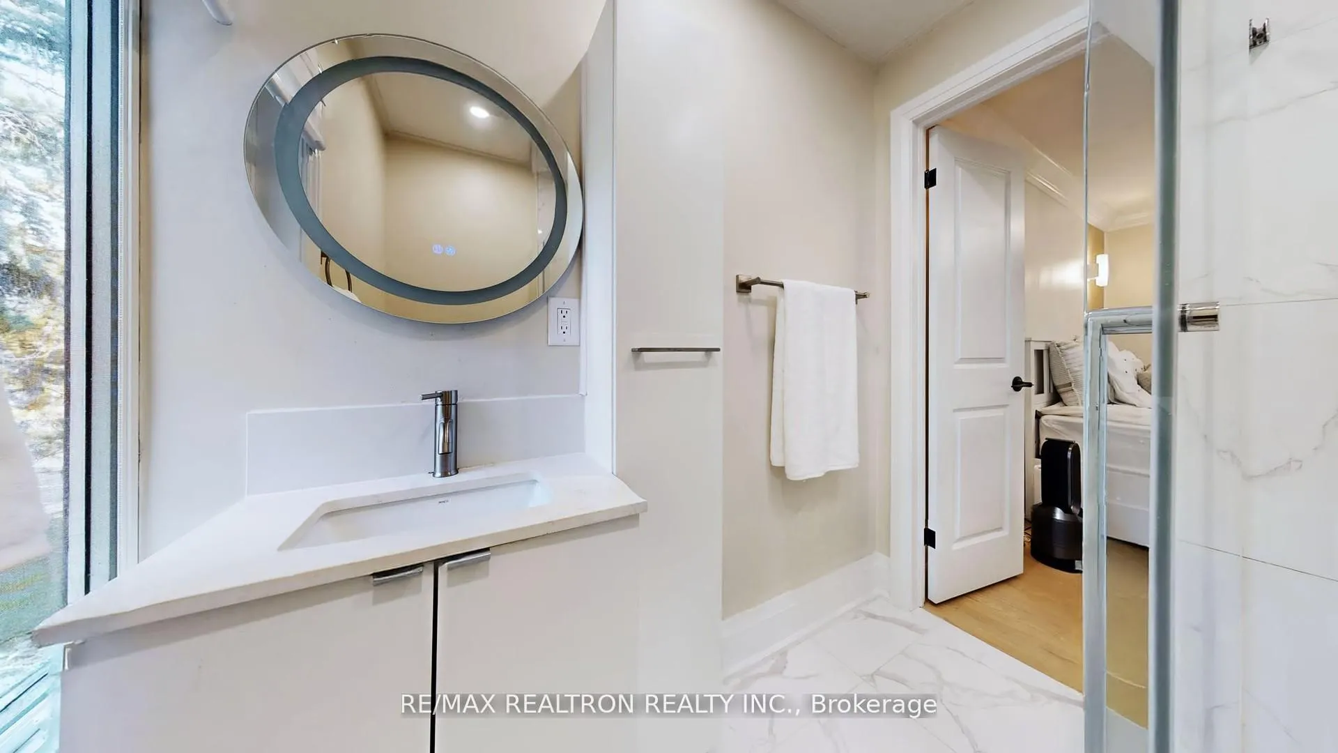 Photo 36 of 1 Whitelaw Court, Markham, Grandview — HOMEH