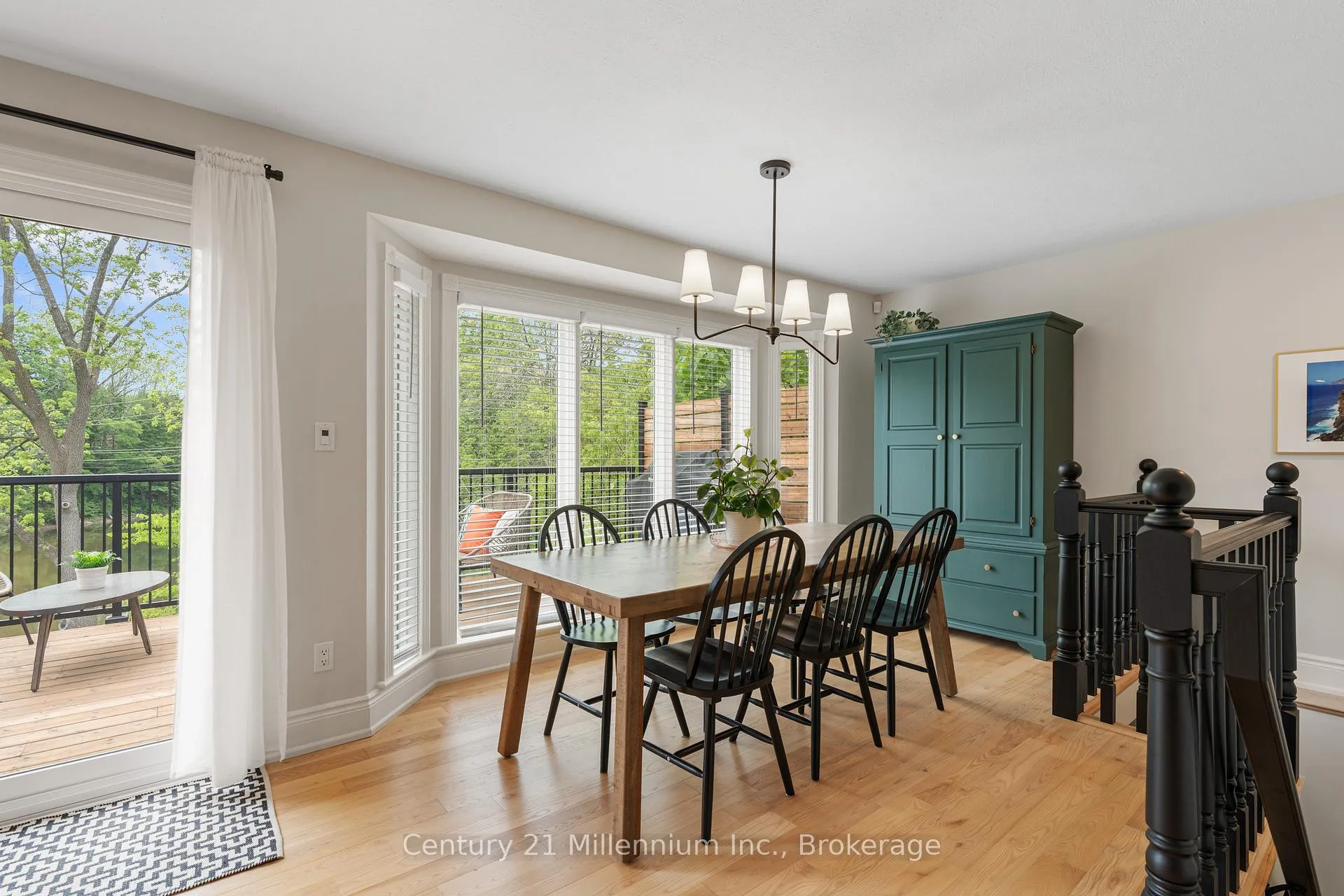 Photo 17 of 176 5th A Street E, Owen Sound — HOMEH