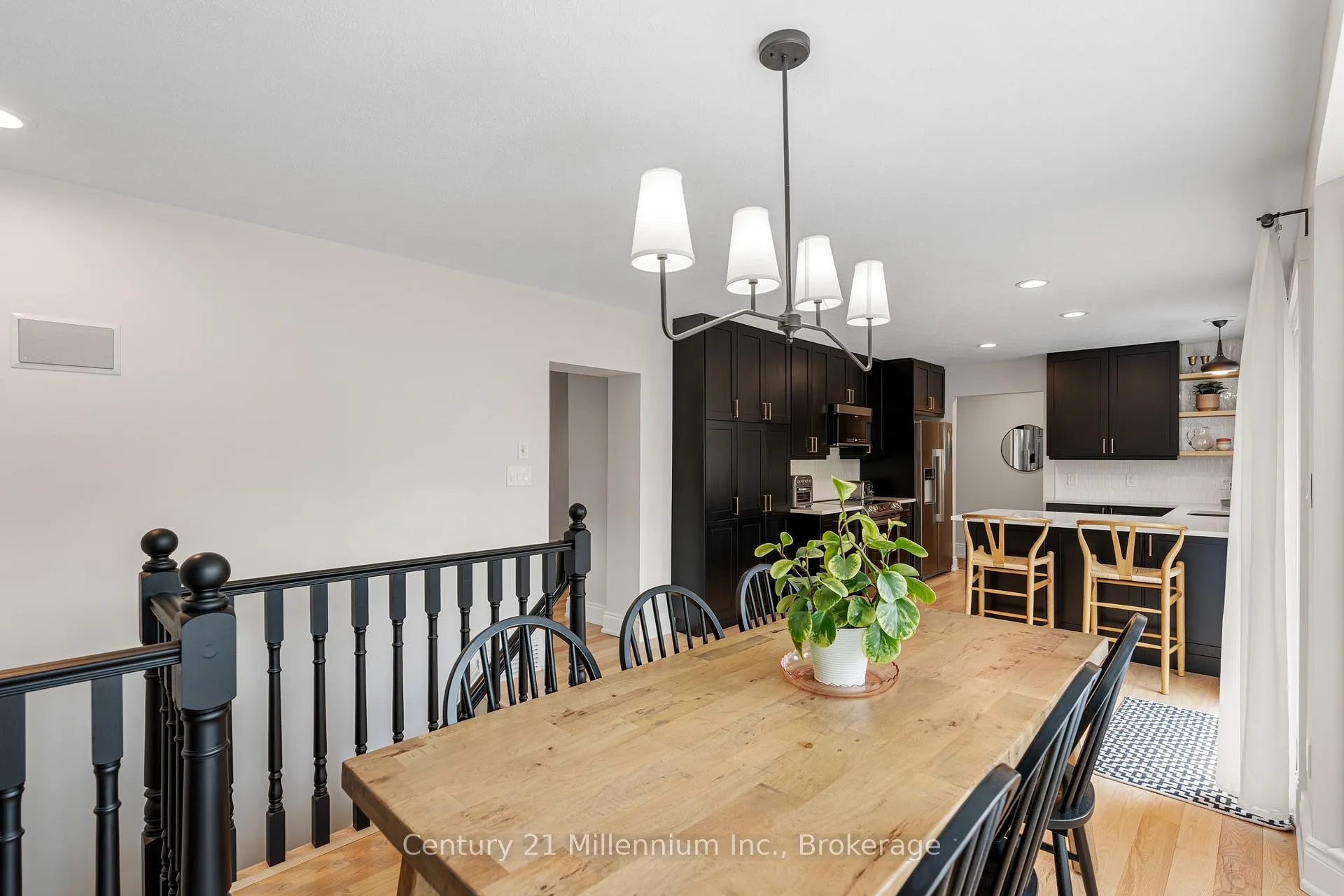 Photo 18 of 176 5th A Street E, Owen Sound — HOMEH