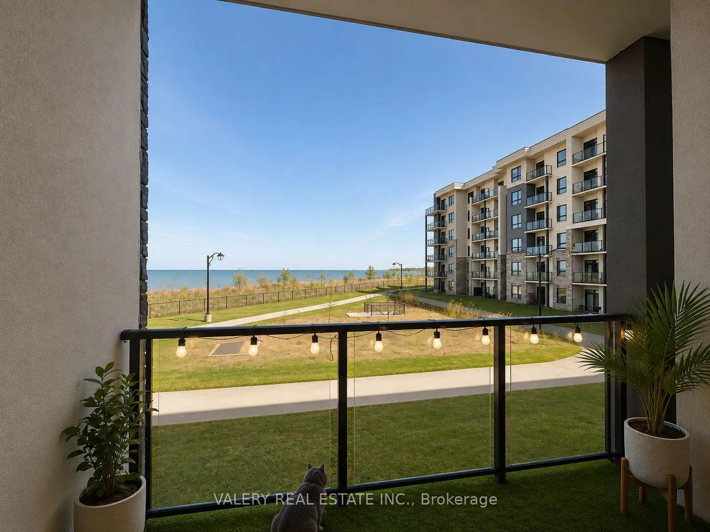 Photo 11 of Unit 236, 101 Shoreview Place, Hamilton, Lakeshore — HOMEH