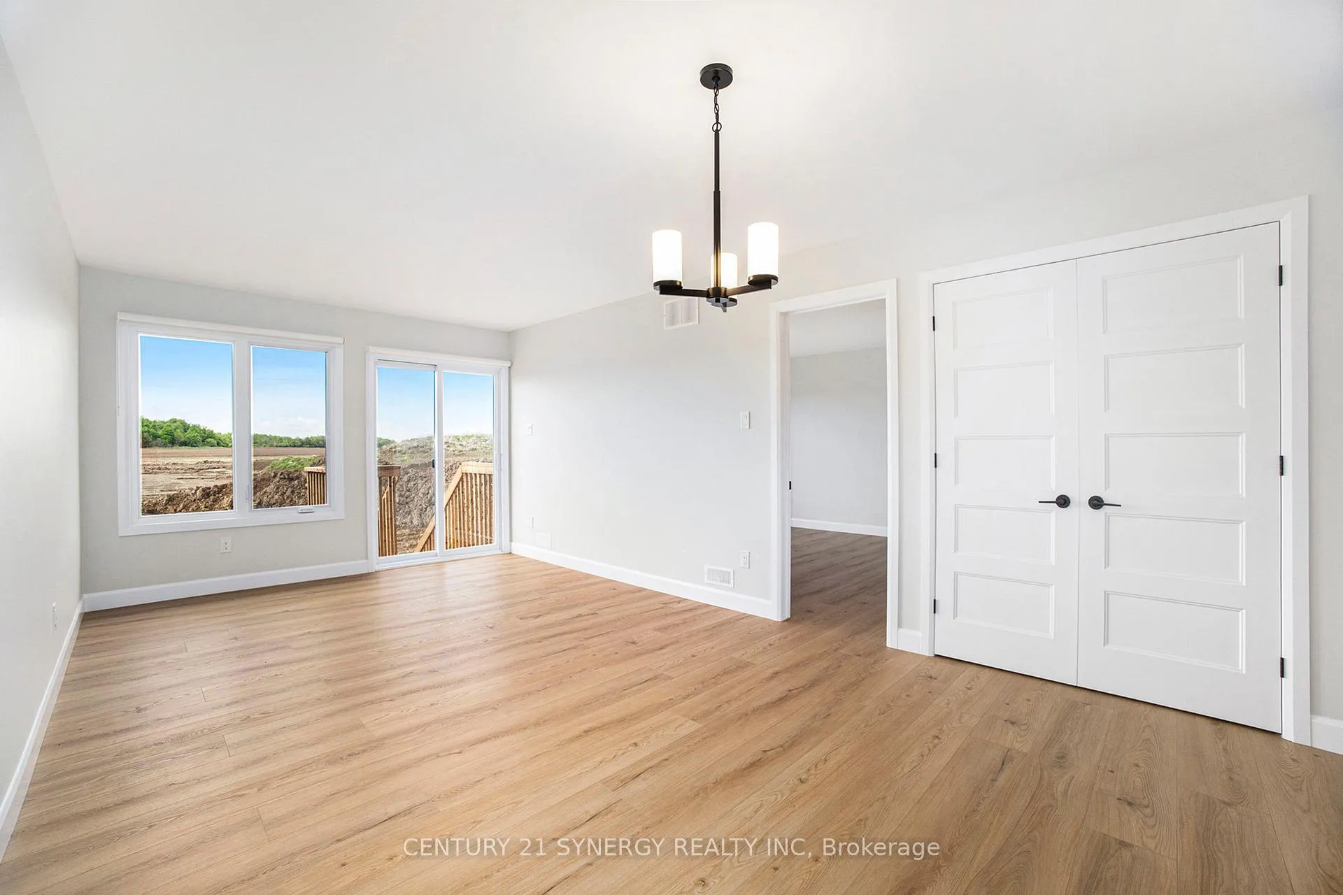Photo 5 of Unit A, 65 Helen Street, North Stormont, North Stormont (Finch) Twp — HOMEH