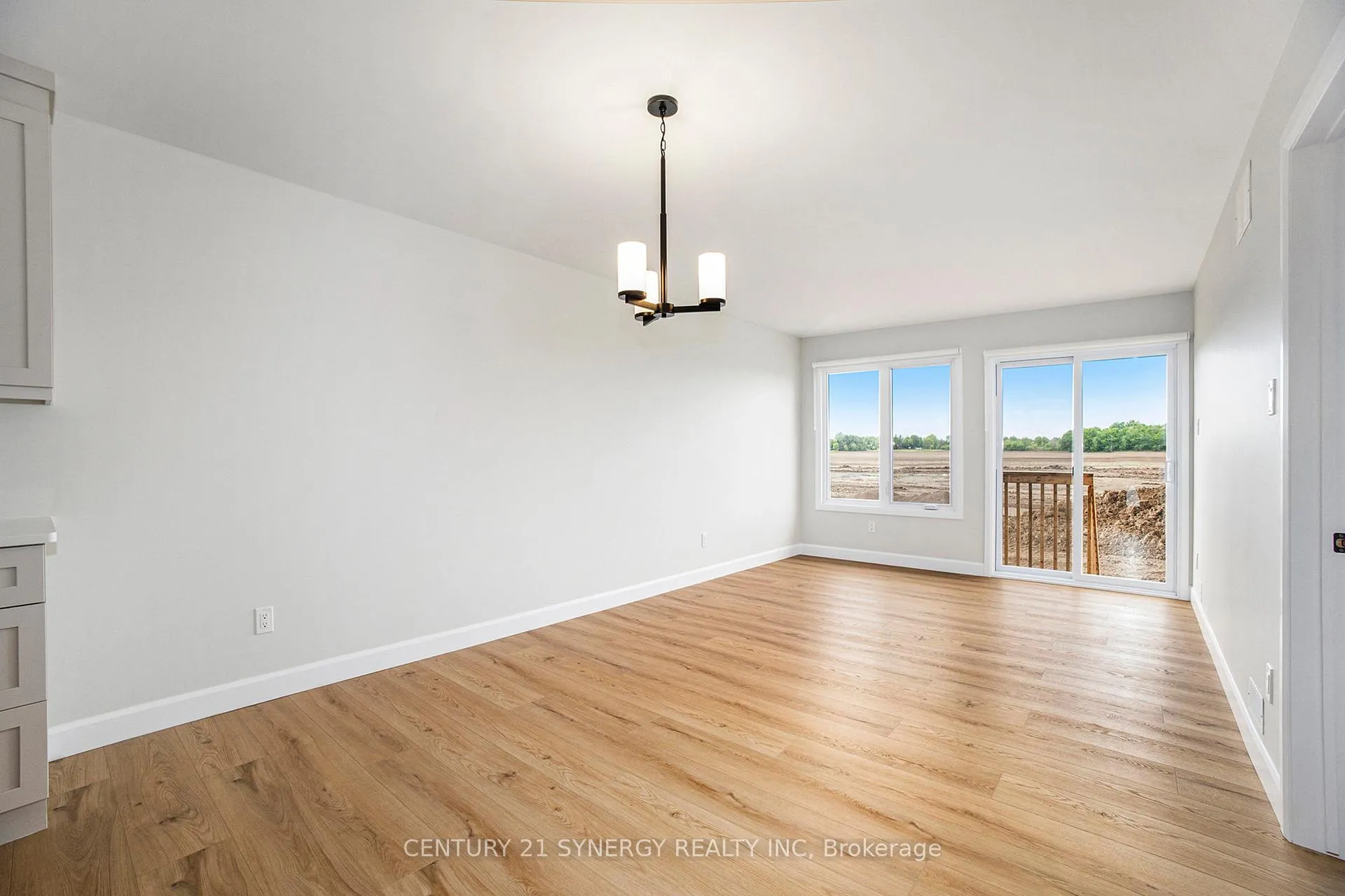 Photo 6 of Unit A, 65 Helen Street, North Stormont, North Stormont (Finch) Twp — HOMEH