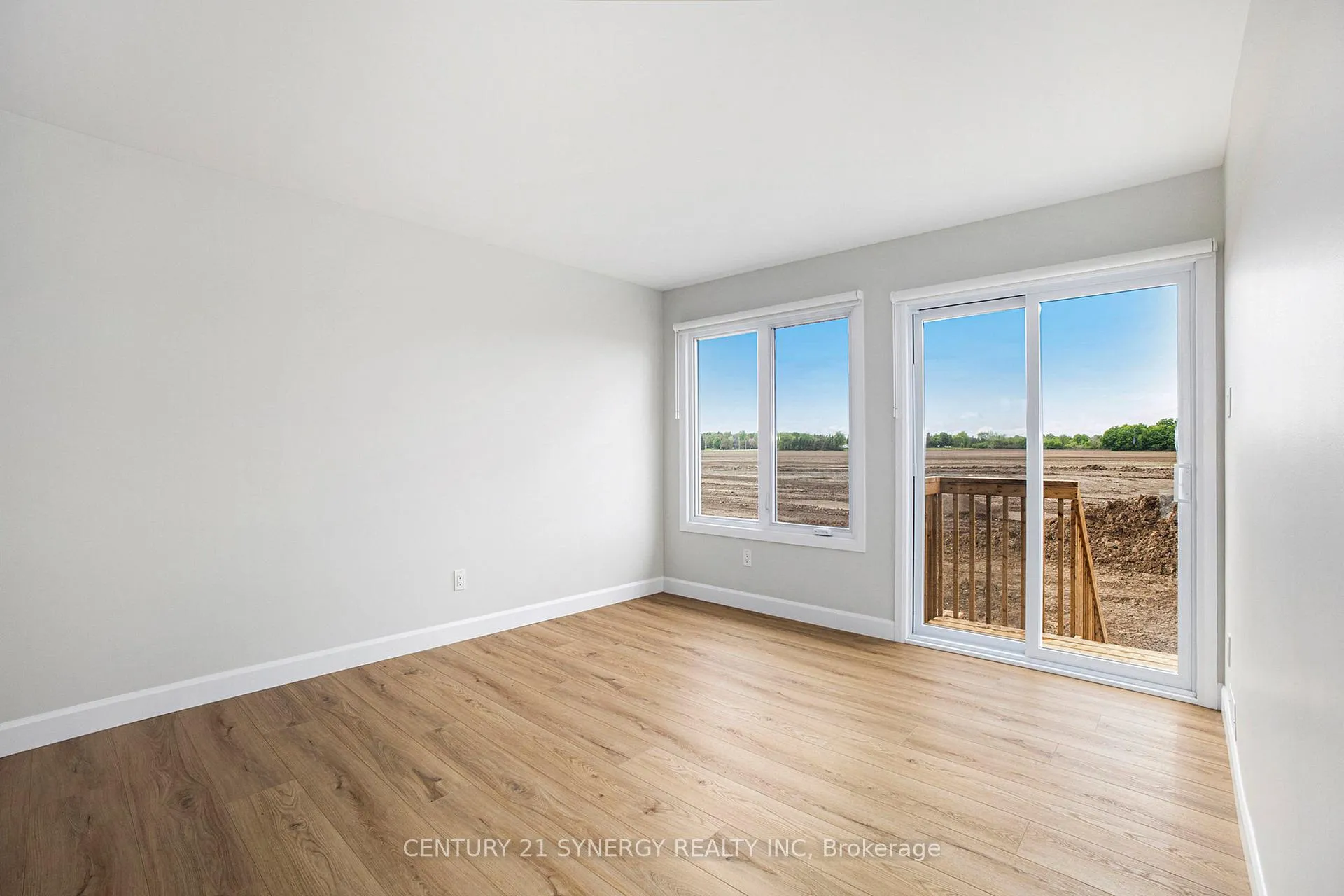 Photo 7 of Unit A, 65 Helen Street, North Stormont, North Stormont (Finch) Twp — HOMEH