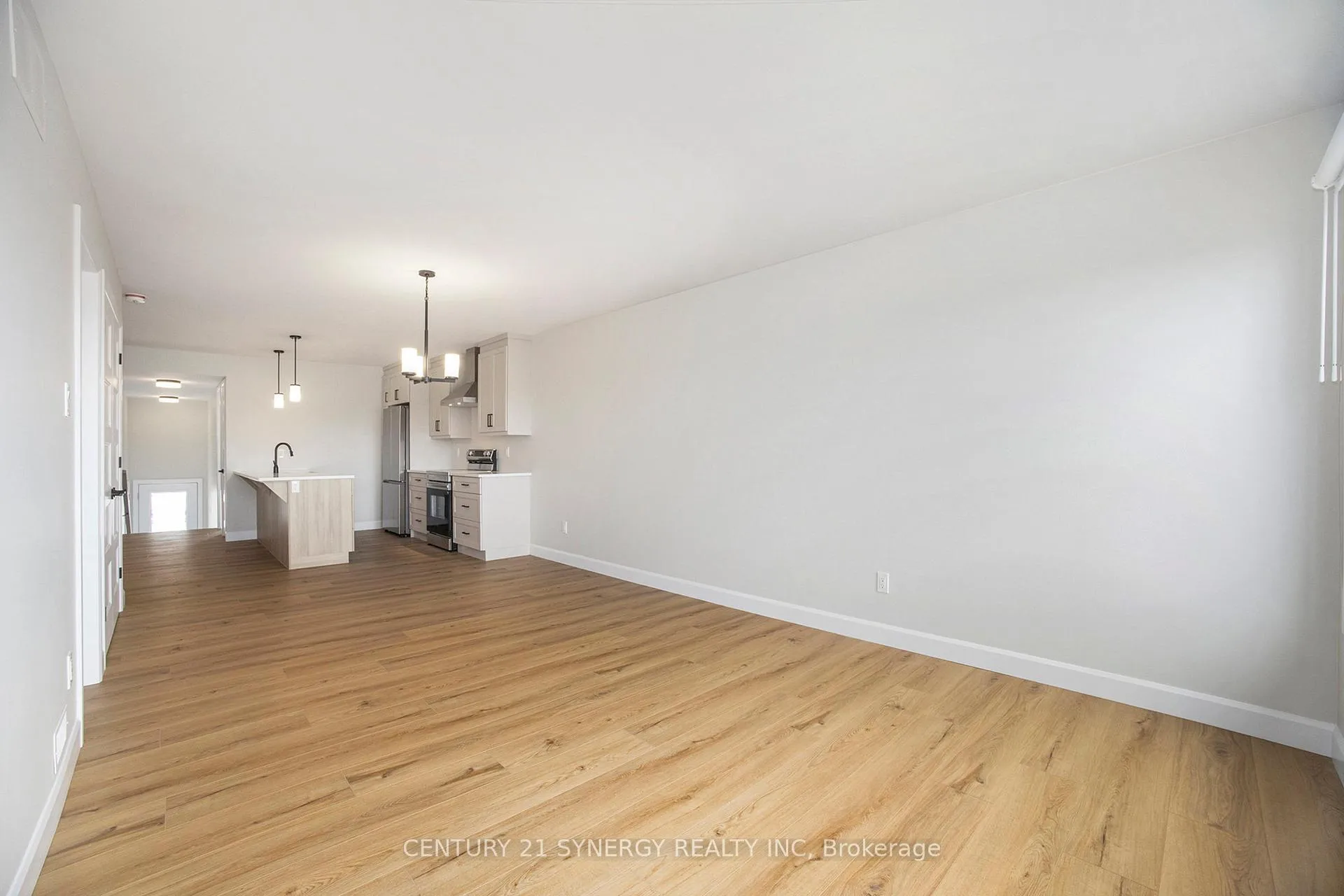 Photo 8 of Unit A, 65 Helen Street, North Stormont, North Stormont (Finch) Twp — HOMEH