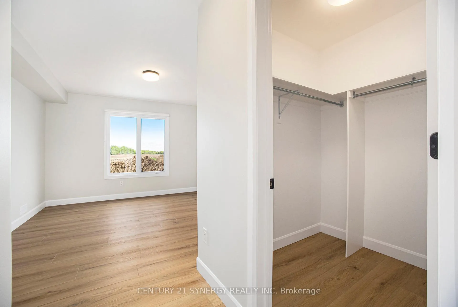 Photo 13 of Unit A, 65 Helen Street, North Stormont, North Stormont (Finch) Twp — HOMEH