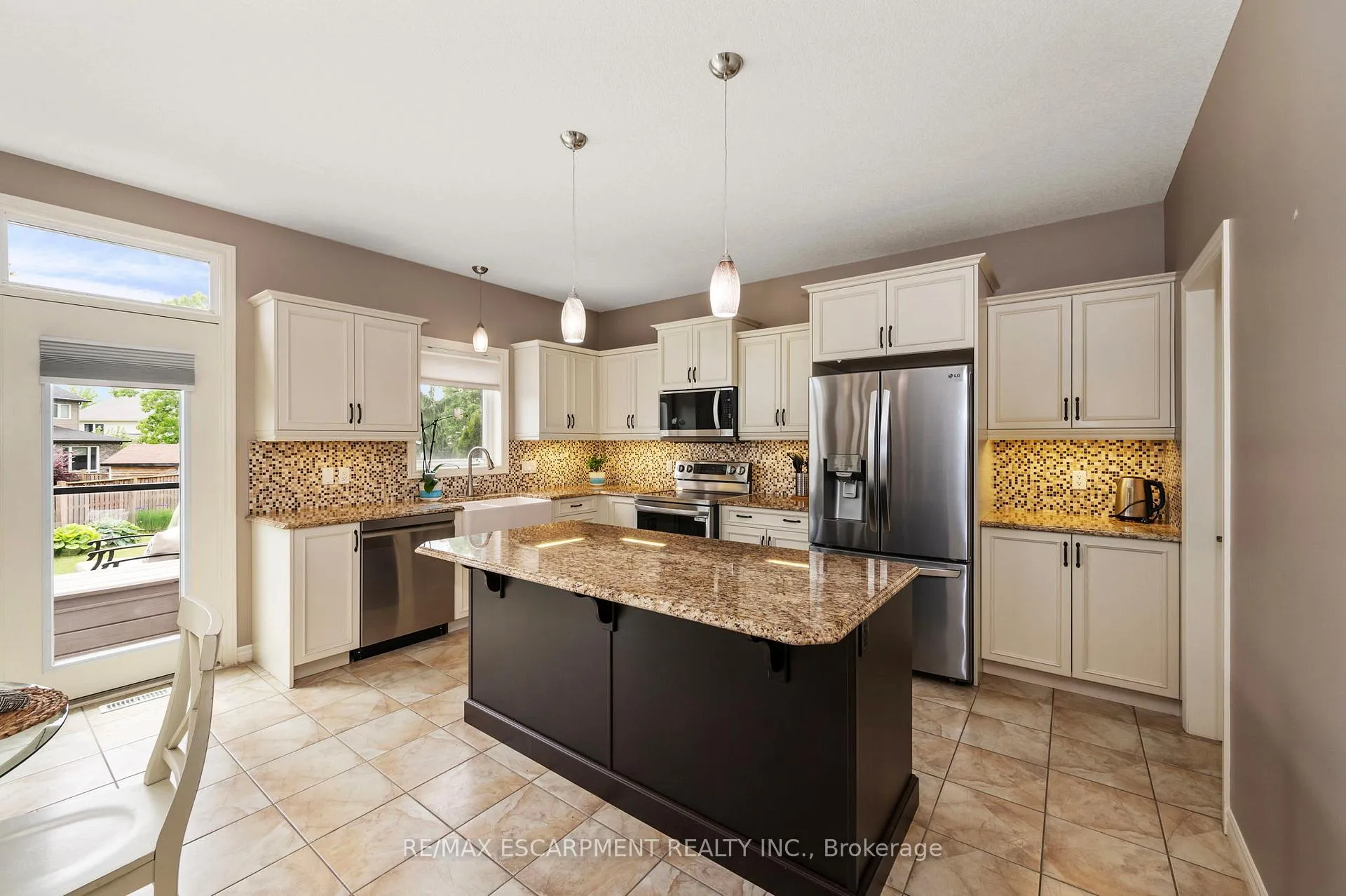 Photo 8 of 1863 Ballymote Avenue, London, North C — HOMEH