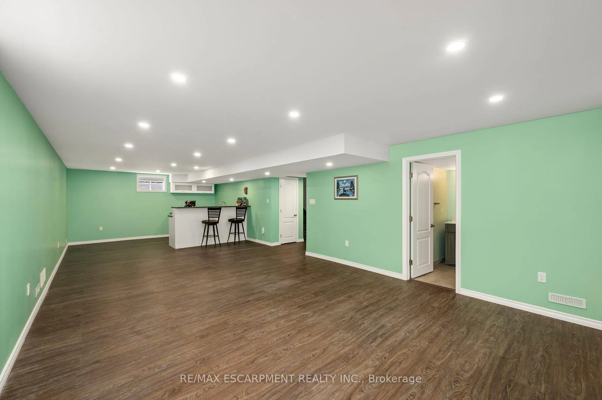 Photo 28 of 1863 Ballymote Avenue, London, North C — HOMEH
