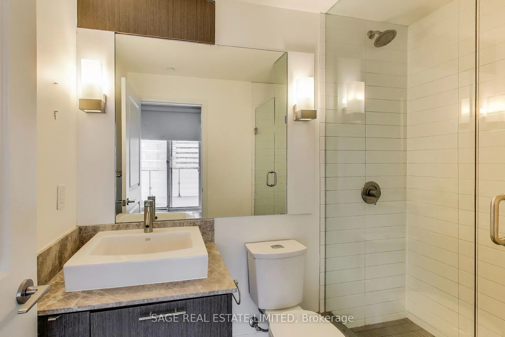 Photo 13 of Unit 2502, 8 Mercer Street, Toronto, Waterfront Communities — HOMEH