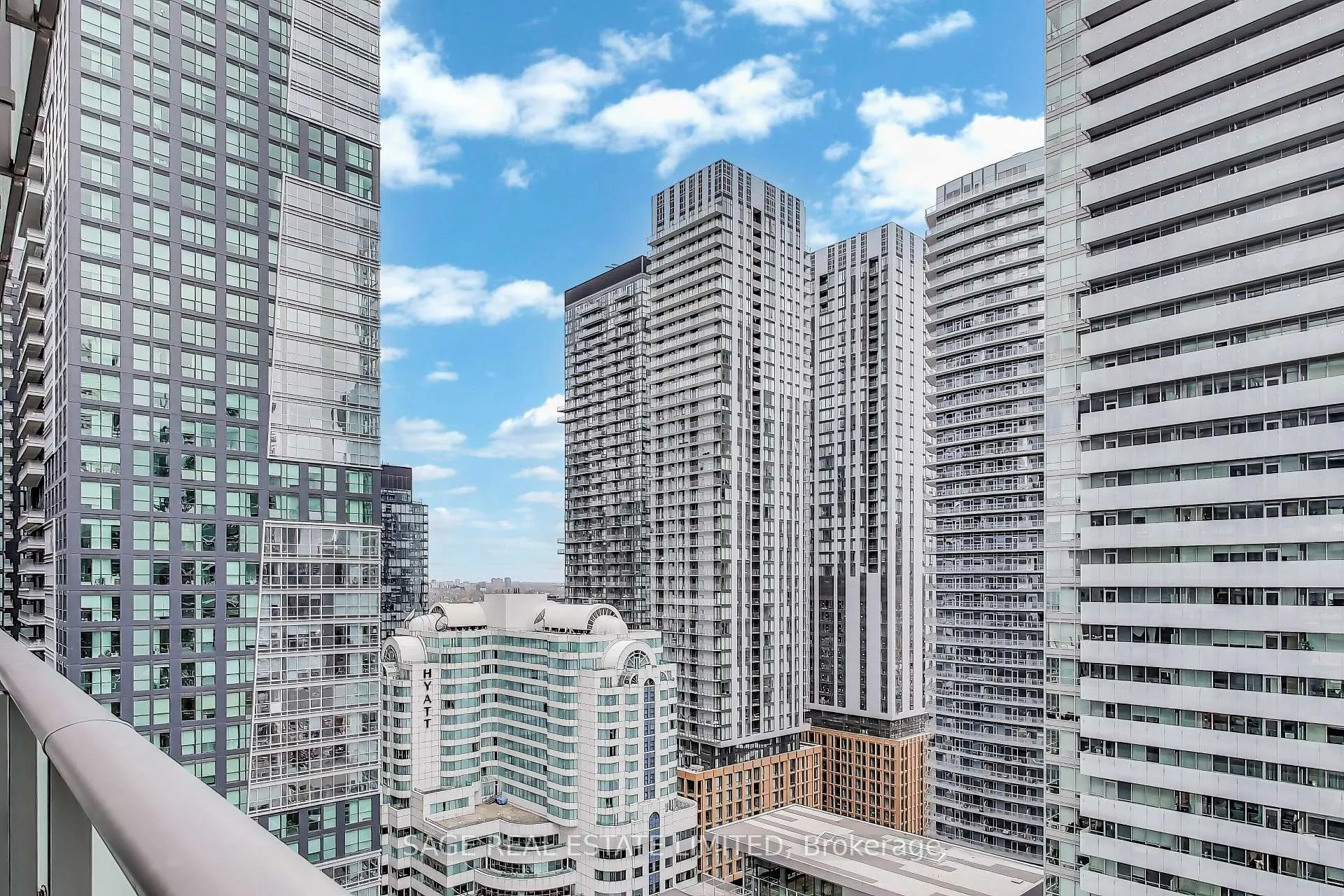 Photo 17 of Unit 2502, 8 Mercer Street, Toronto, Waterfront Communities — HOMEH