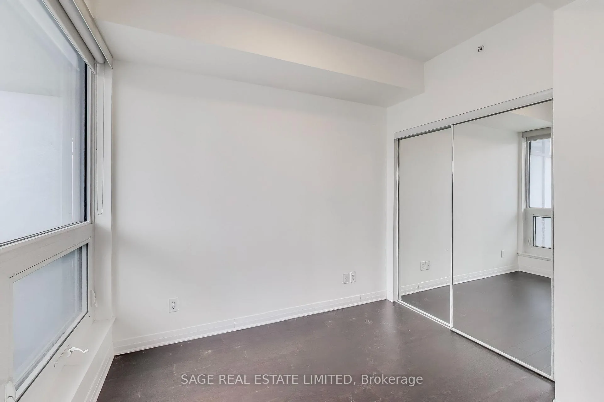Photo 18 of Unit 2502, 8 Mercer Street, Toronto, Waterfront Communities — HOMEH