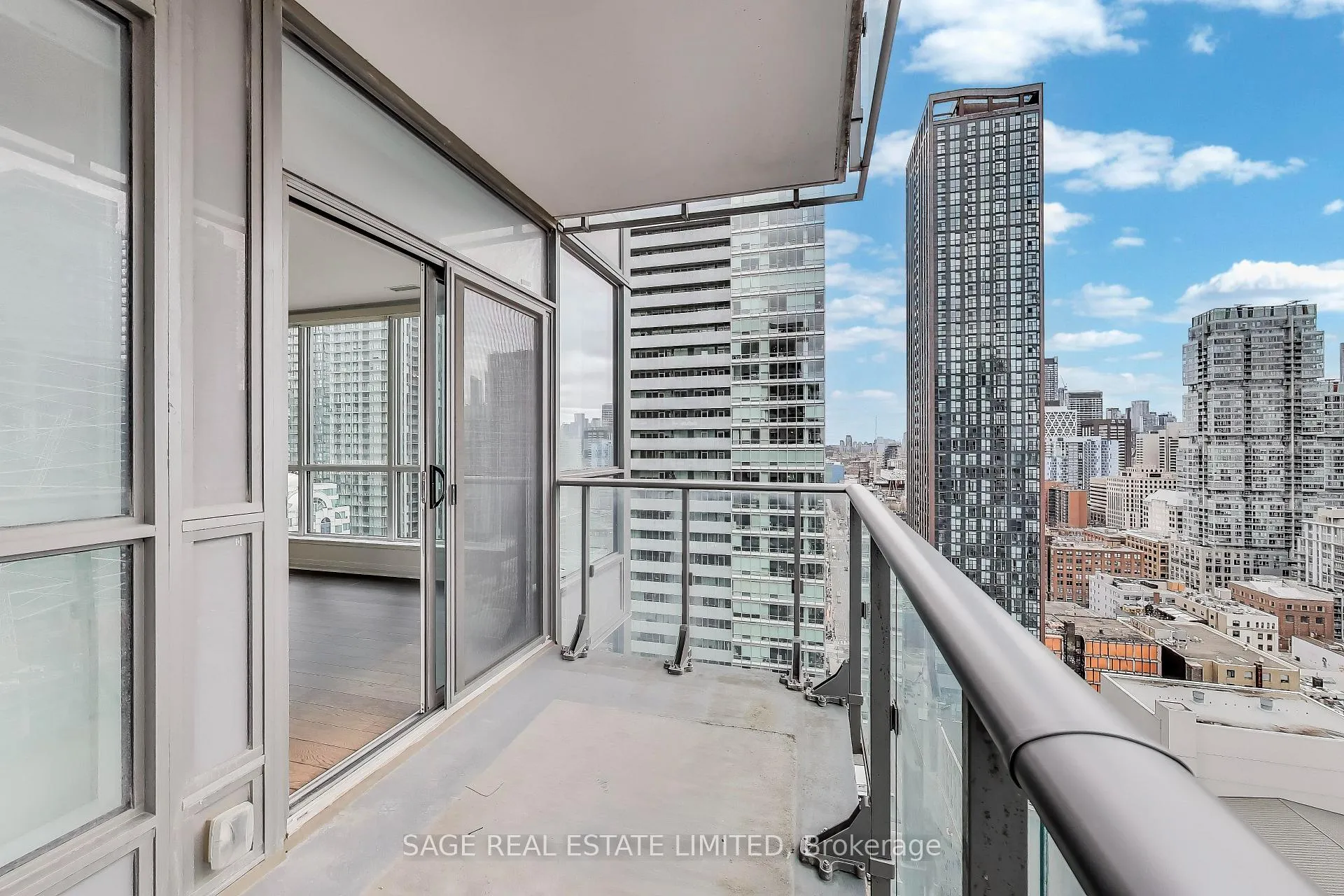 Photo 23 of Unit 2502, 8 Mercer Street, Toronto, Waterfront Communities — HOMEH