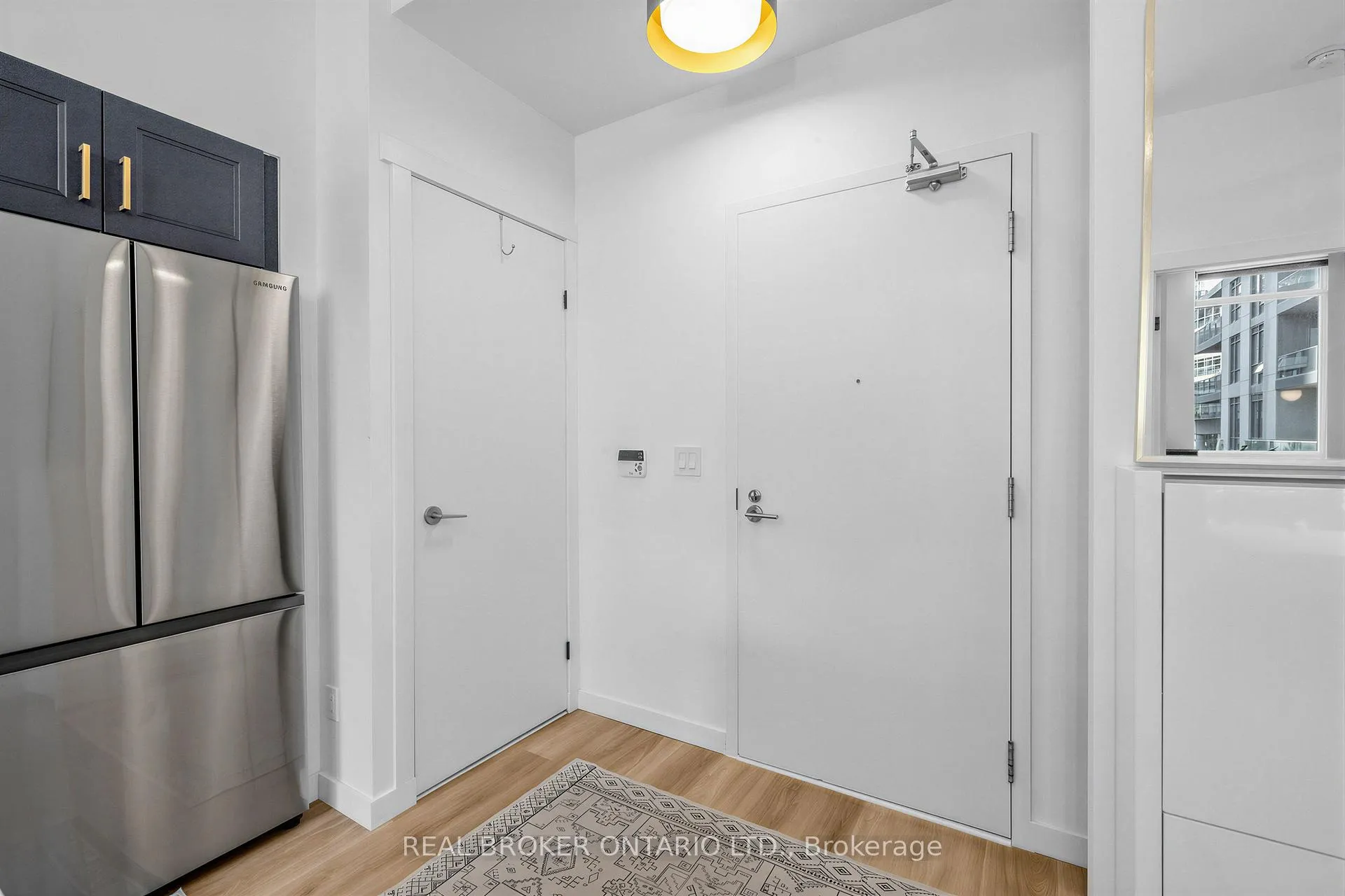 Photo 2 of Unit 260, 209 Fort York Boulevard, Toronto, Waterfront Communities — HOMEH