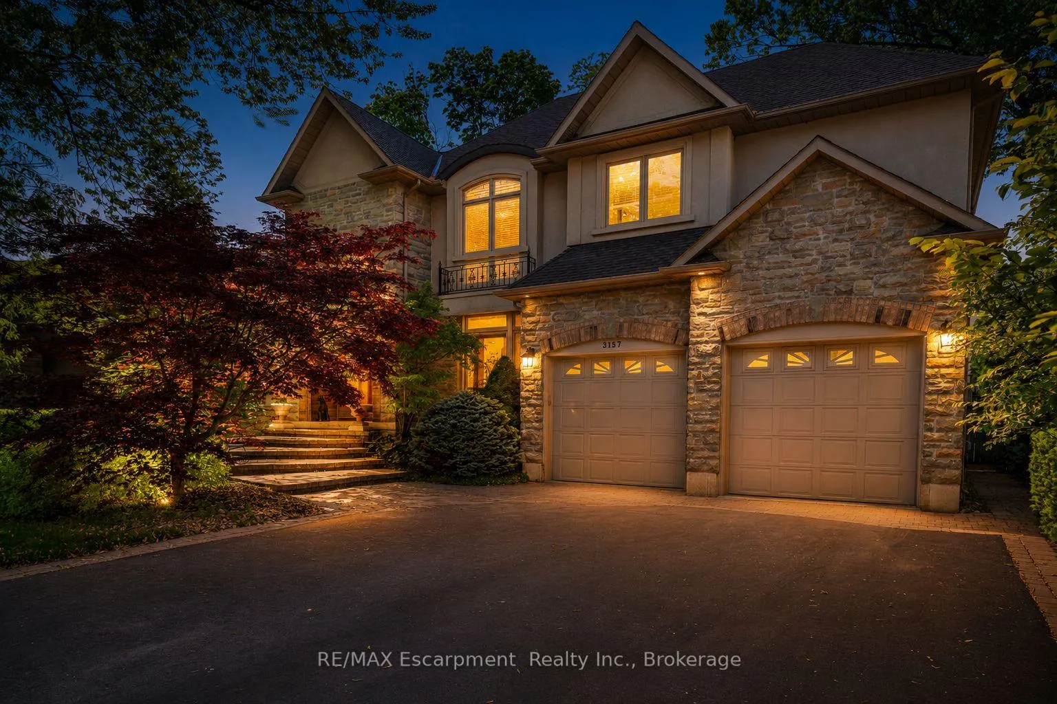 Photo 2 of 3157 Princess Boulevard, Burlington, Roseland — HOMEH