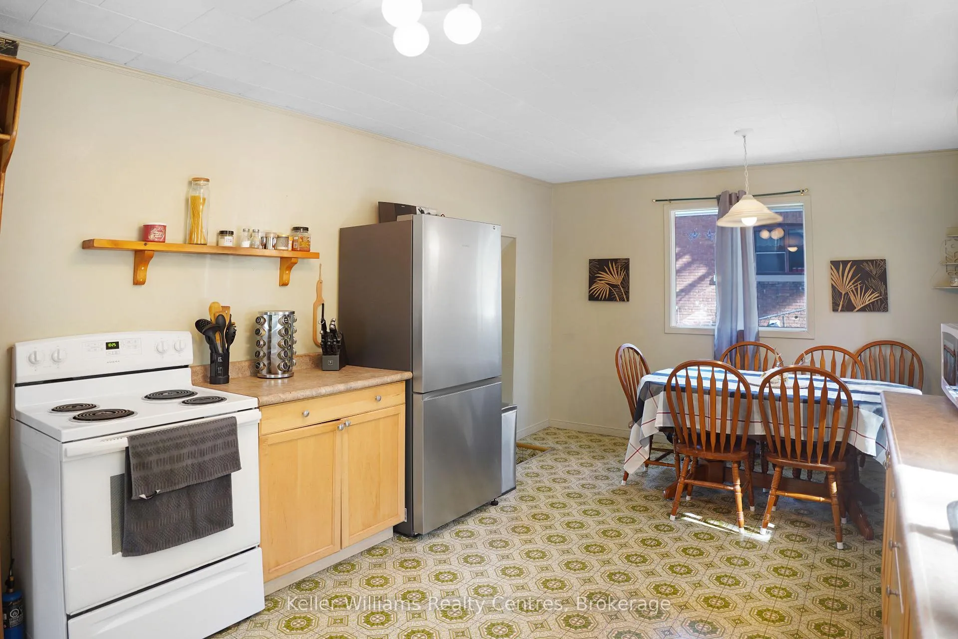 Photo 15 of 1671 4th Avenue E, Owen Sound — HOMEH