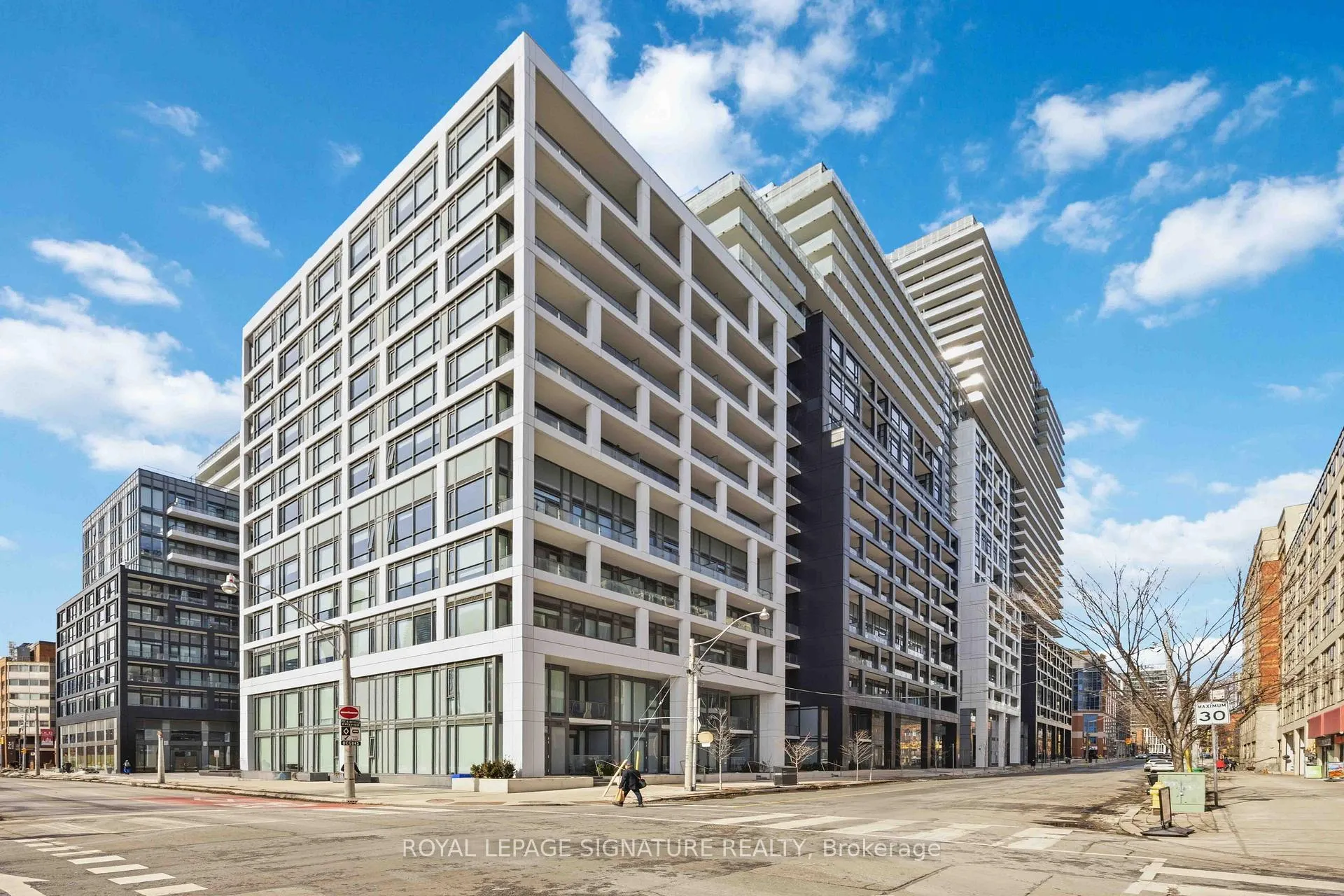 Photo 18 of Unit 913, 60 Princess Street, Toronto, Waterfront Communities — HOMEH